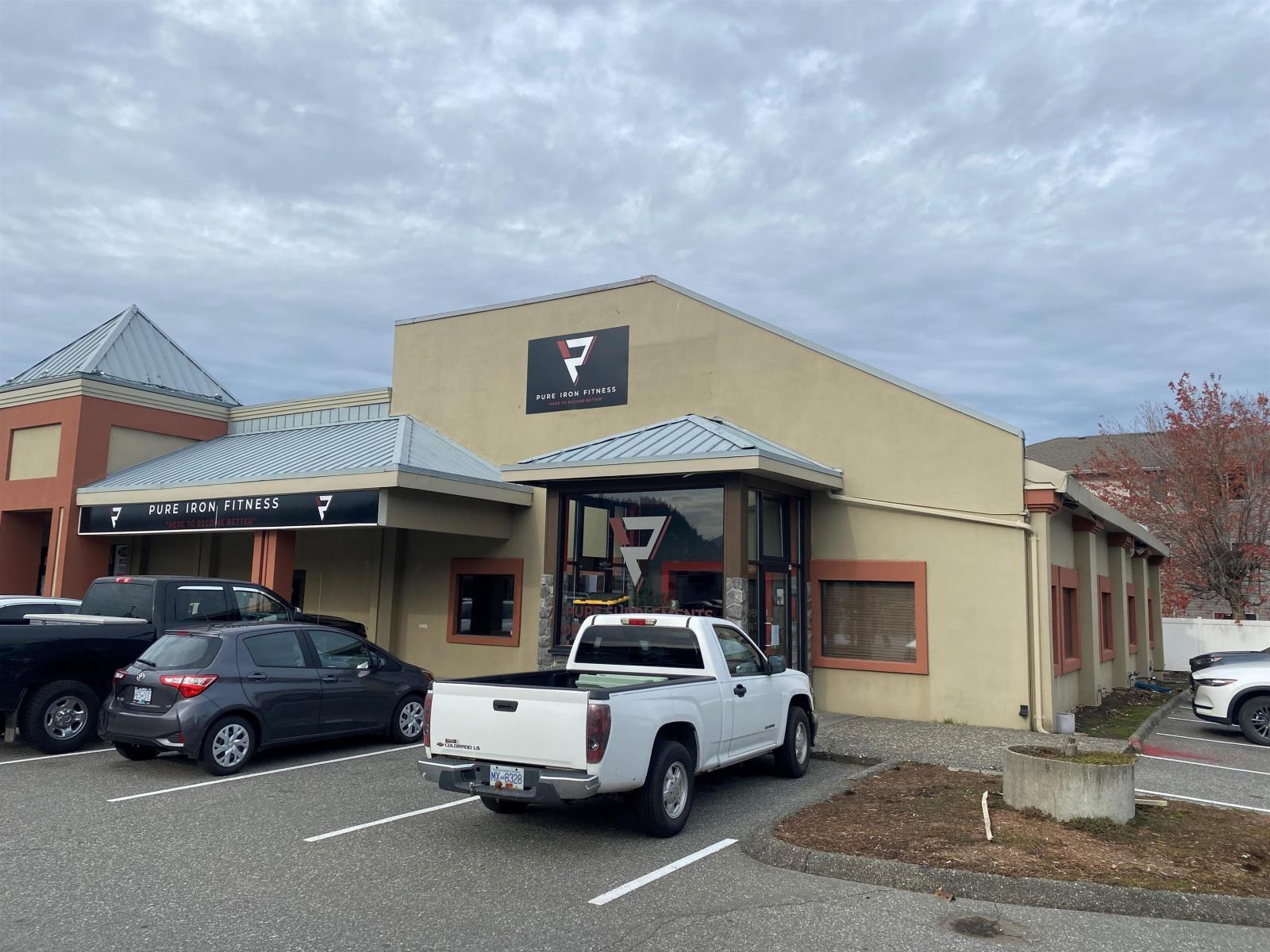 1 - 5725 VEDDER ROAD, Garrison Crossing