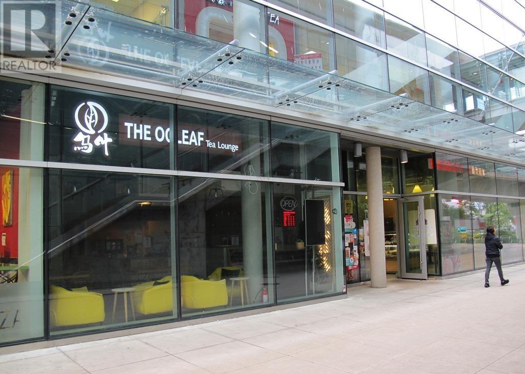 135 - 4000 NO. 3 ROAD