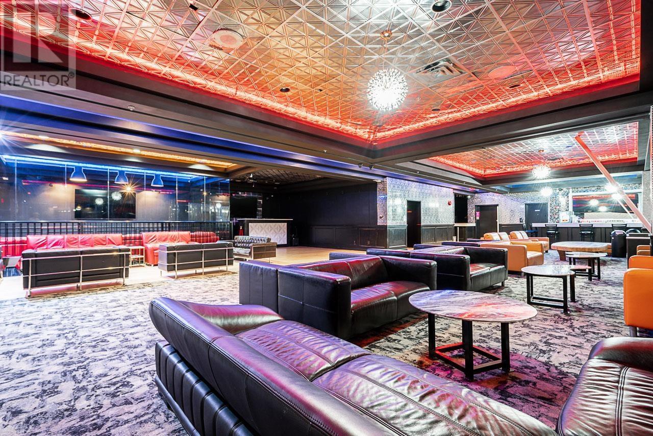 FL 3 595 HORNBY STREET