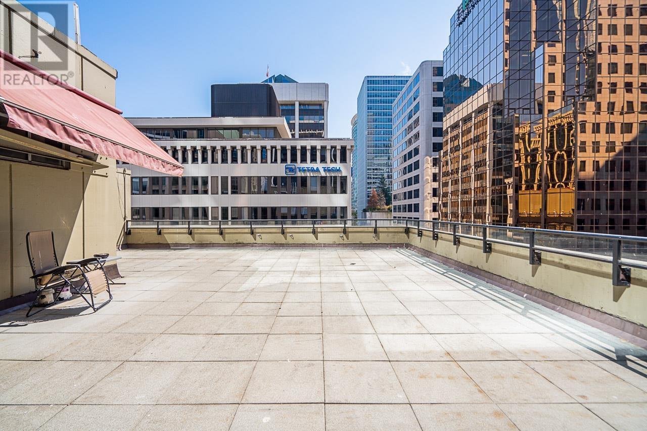 FL 7 595 HORNBY STREET