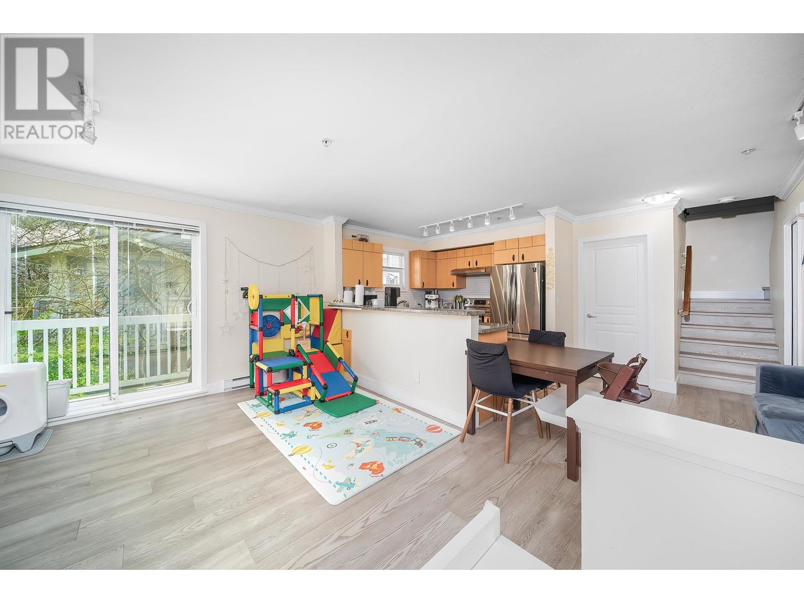 34 7428 SOUTHWYNDE AVENUE