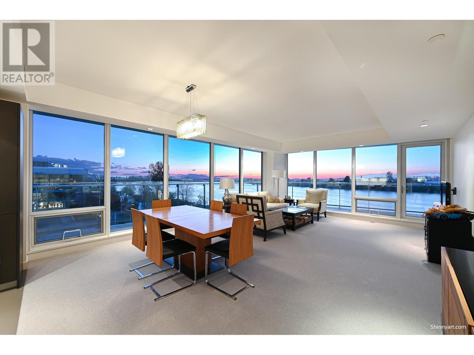 401 6633 PEARSON WAY