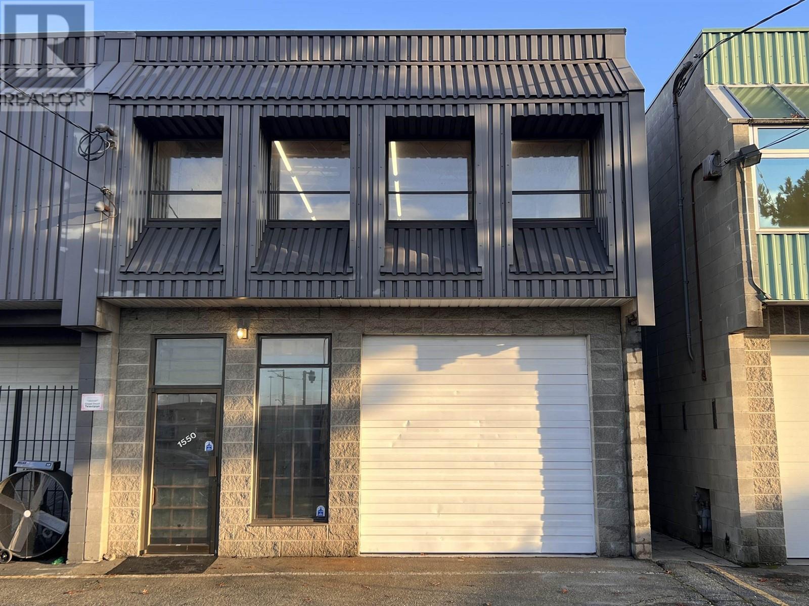 1550 RICHMOND STREET