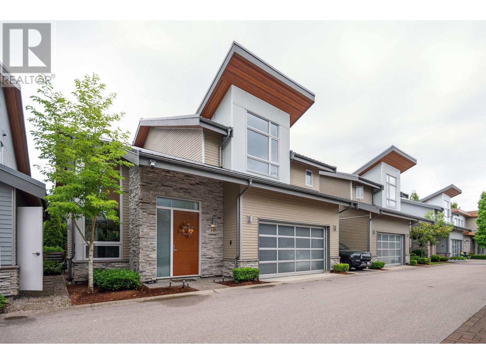 18 9055 DAYTON AVENUE