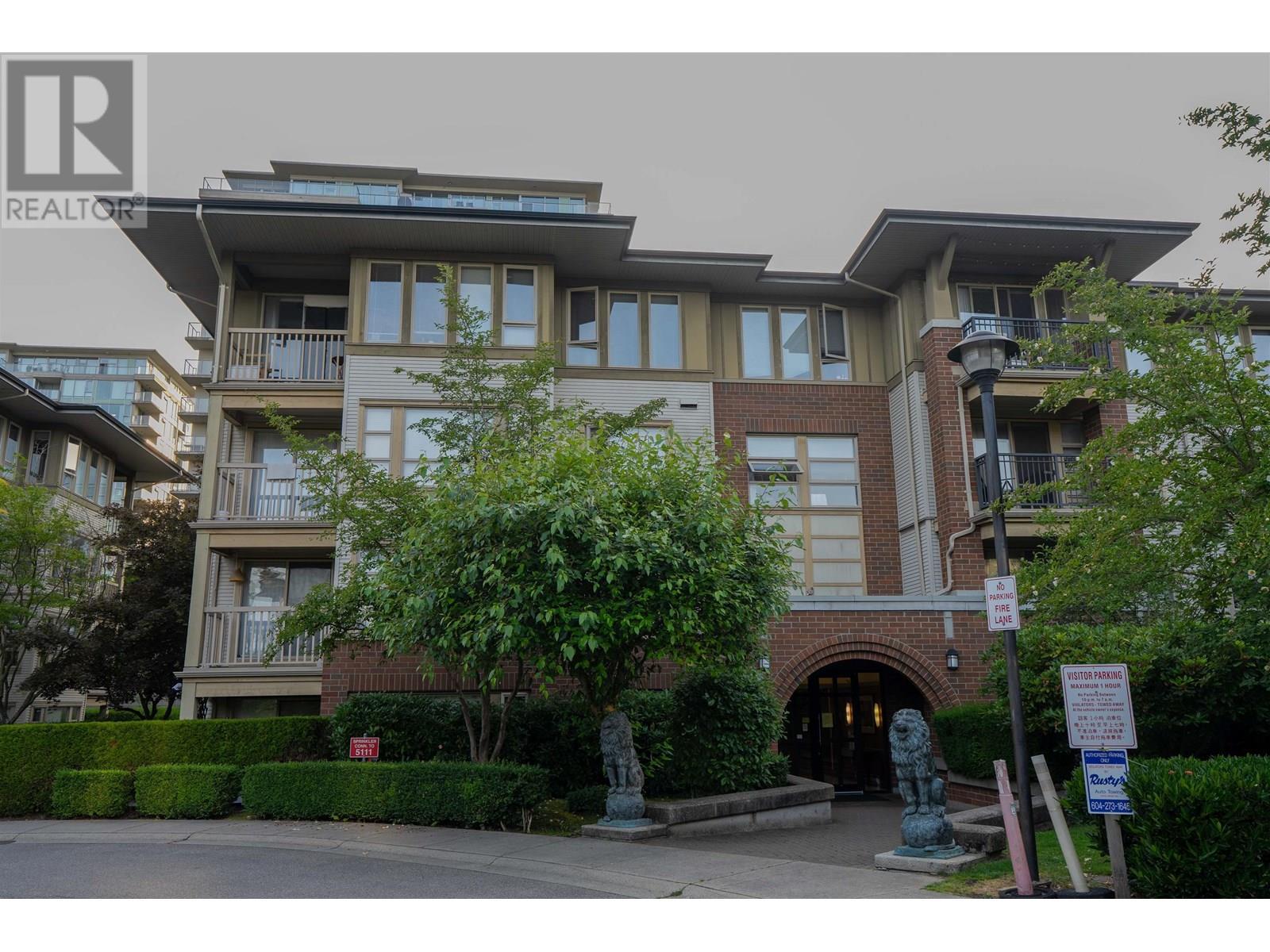 5113 5111 GARDEN CITY ROAD