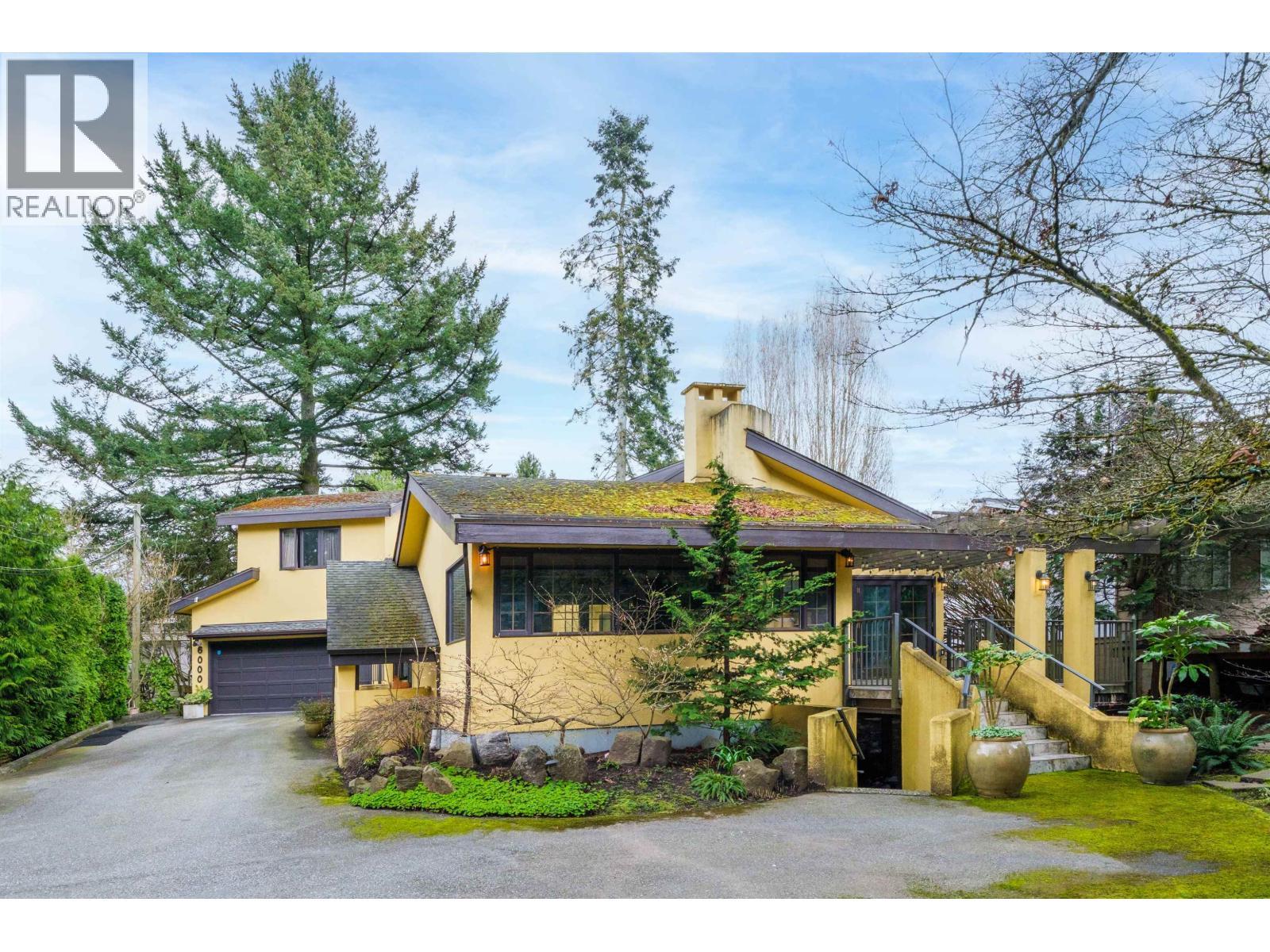 6000 BUCKINGHAM AVENUE