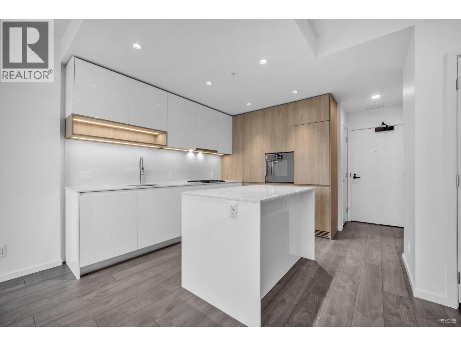 1108 6500 MINORU BOULEVARD