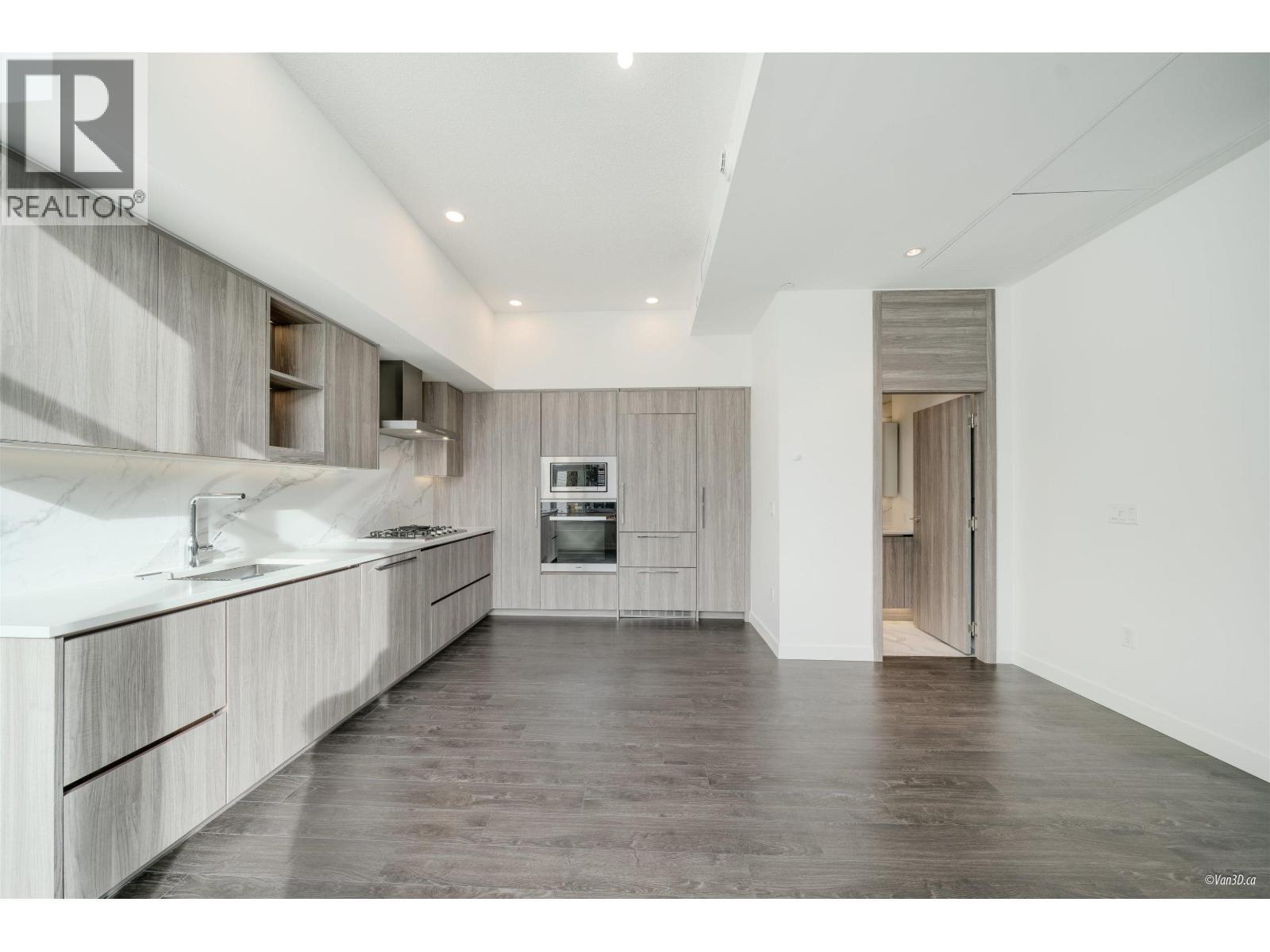 TH-03 - 8555 CAPSTAN WAY