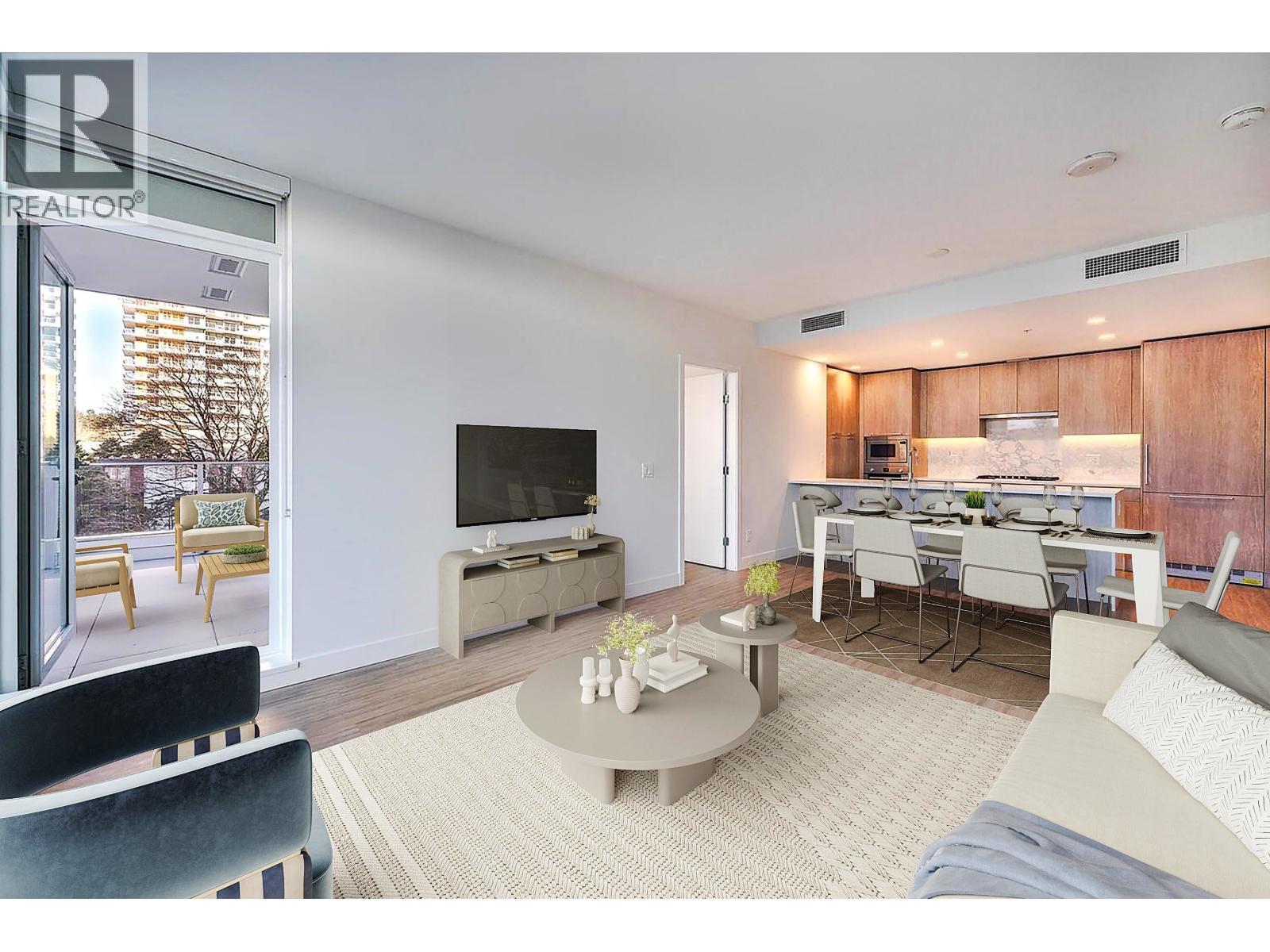 303 6398 SILVER AVENUE