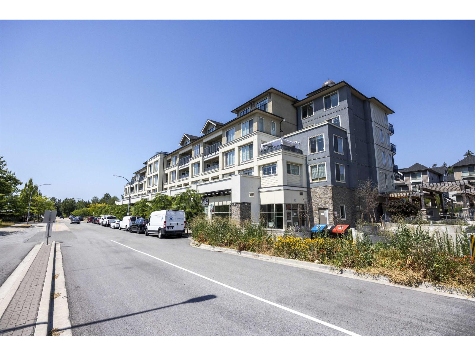 A104 20487 65 AVENUE