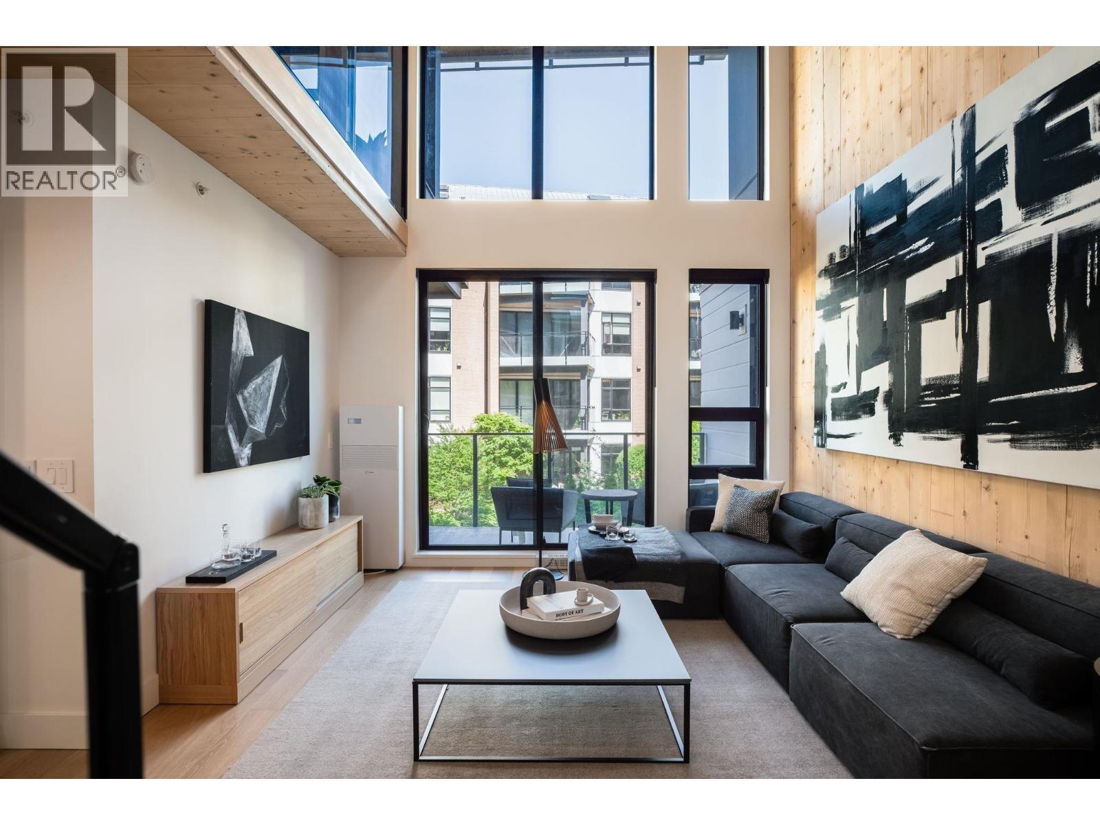 304 310 SALTER STREET