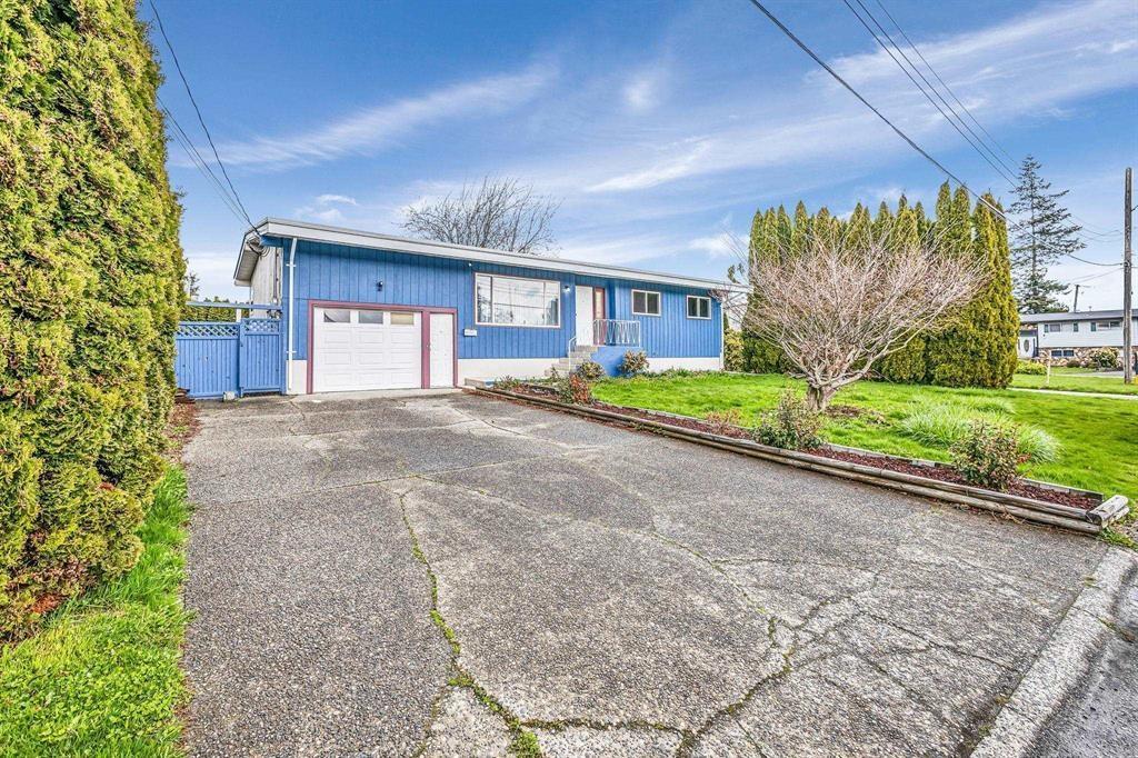 8429 HILTON DRIVE, Chilliwack Proper South