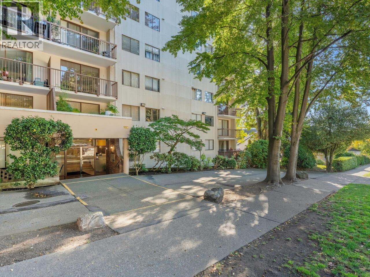 503 320 ROYAL AVENUE