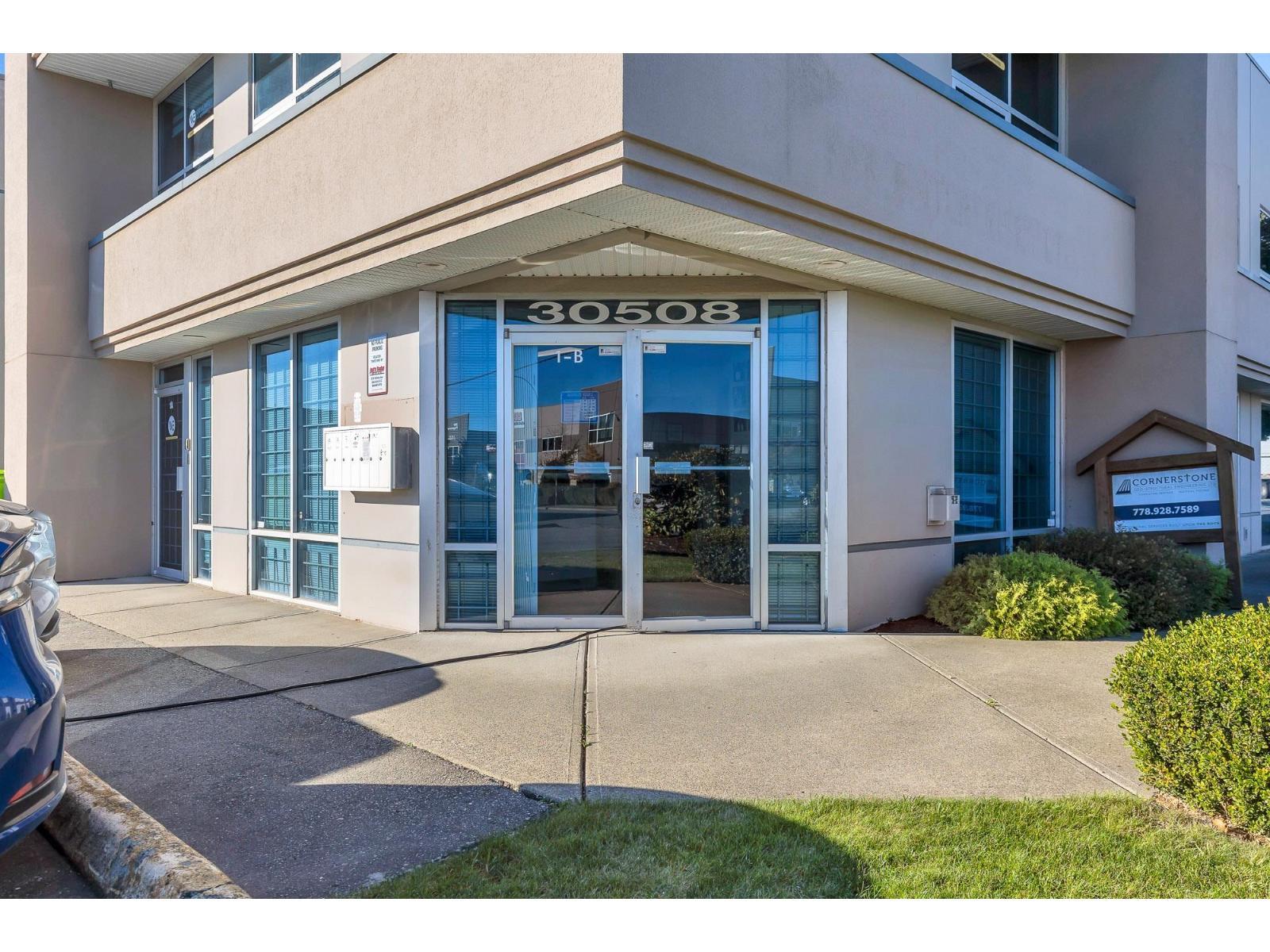 1B 30508 GREAT NORTHERN AVENUE