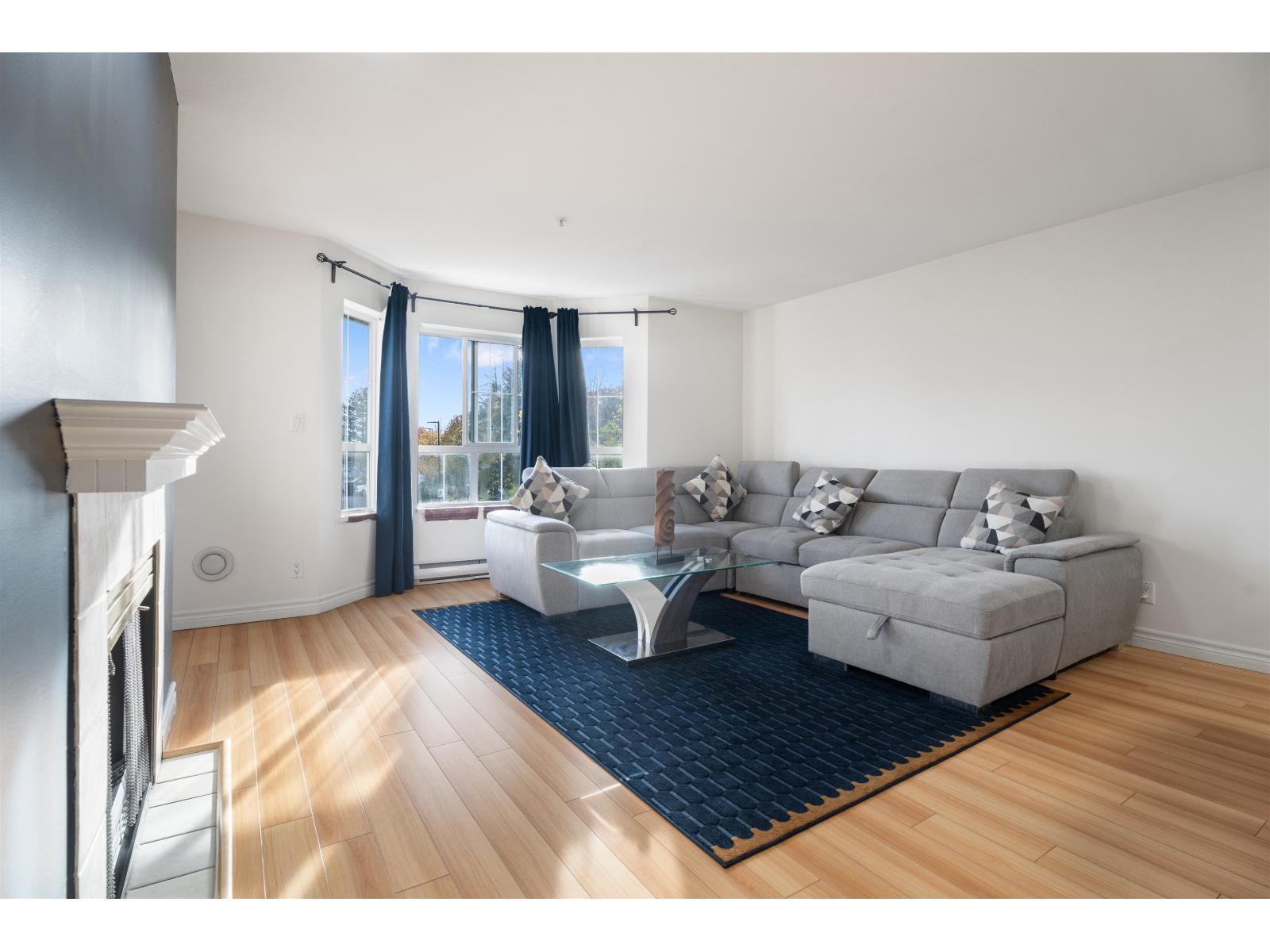 318 15268 105 AVENUE