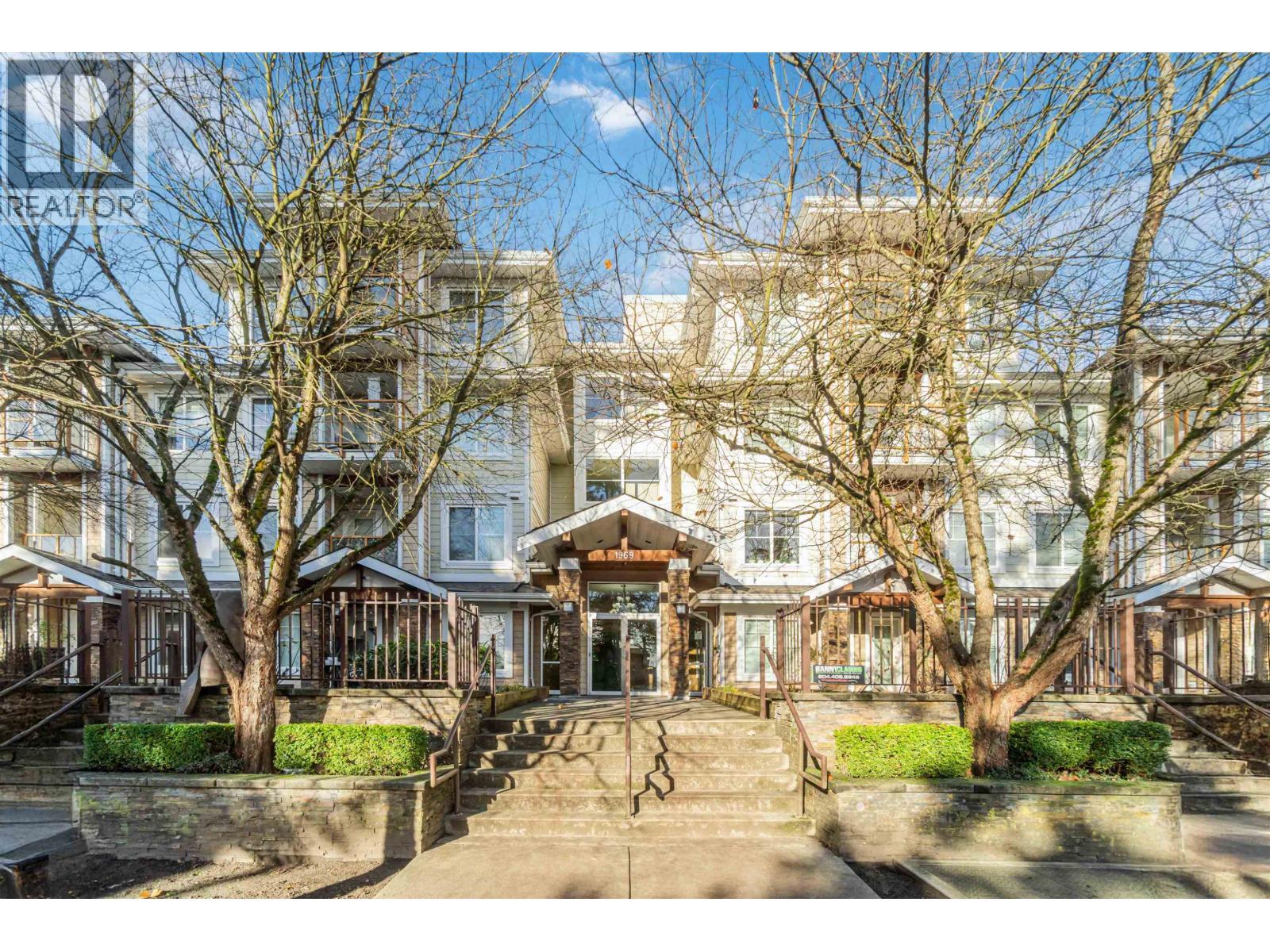 209 1969 WESTMINSTER AVENUE