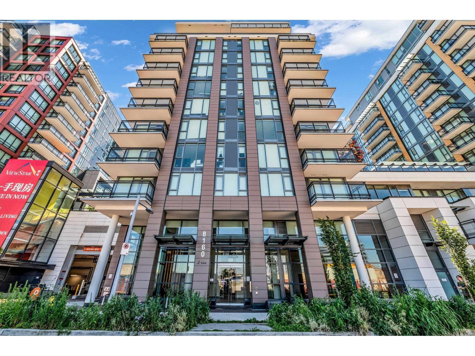 612 - 8160 MCMYN WAY