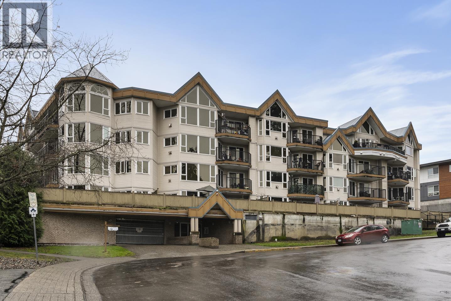 412 11595 FRASER STREET