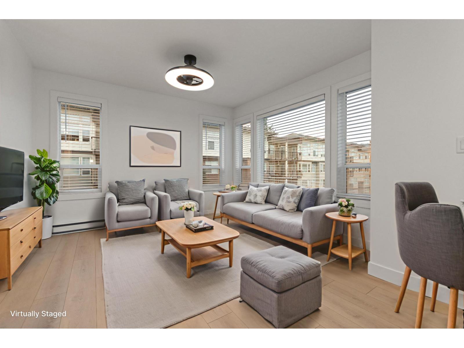 319 46289 YALE ROAD, Chilliwack Proper East