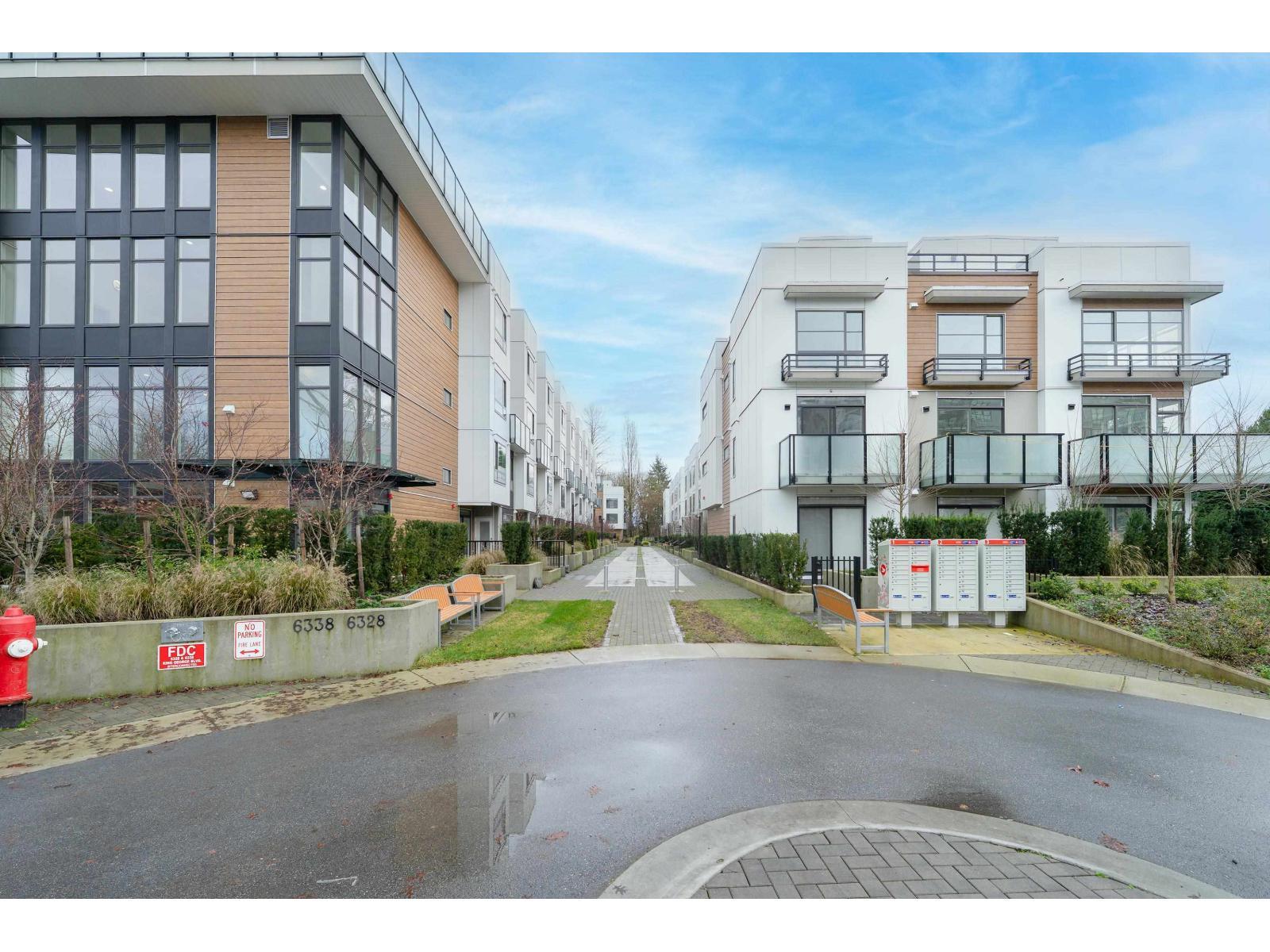 31 6328 KING GEORGE BOULEVARD