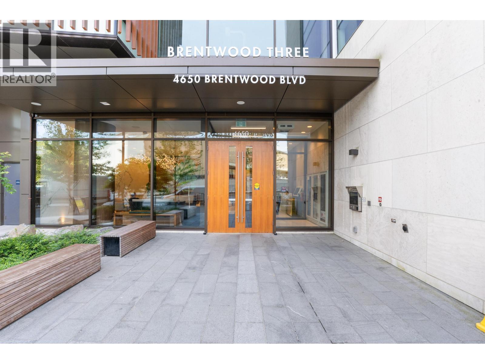 1105 4650 BRENTWOOD BOULEVARD