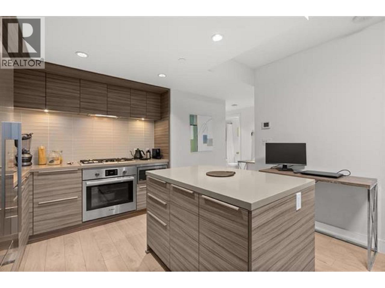 1909 1550 FERN STREET