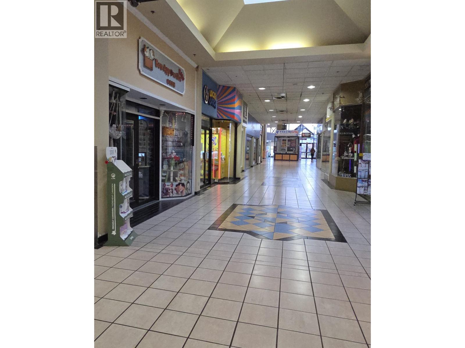 1535 - 4380 NO. 3 ROAD