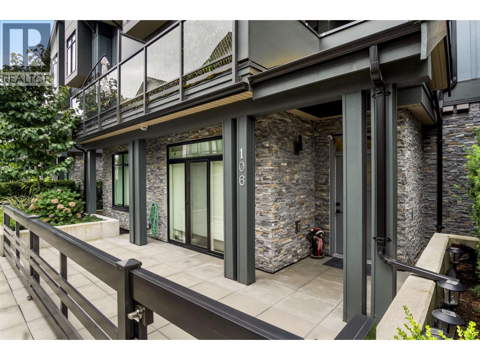 106 7131 17TH AVENUE