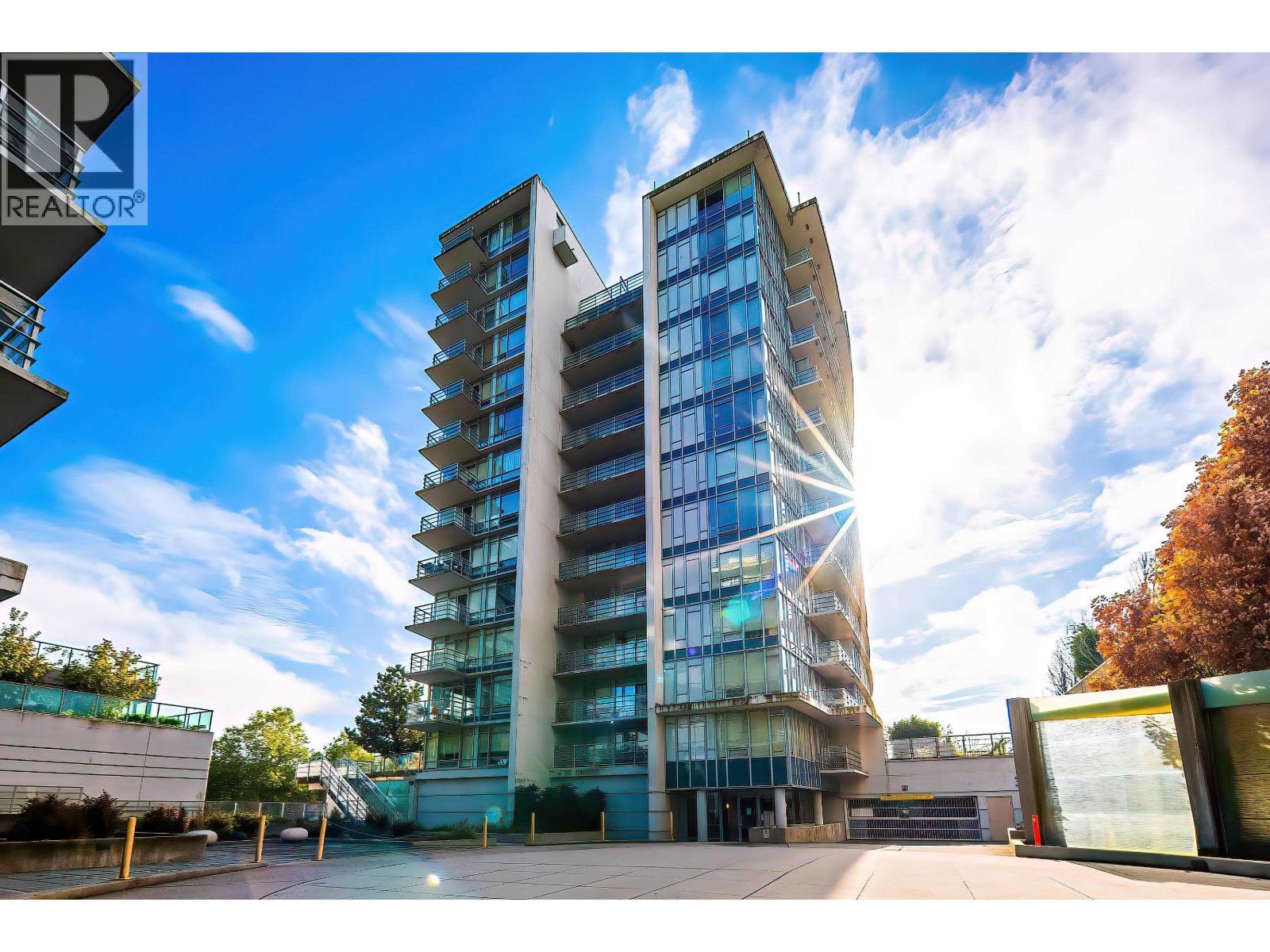 1101 8288 LANSDOWNE ROAD