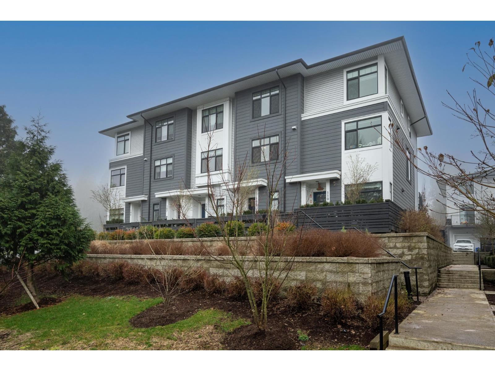 109 15235 SITKA DRIVE