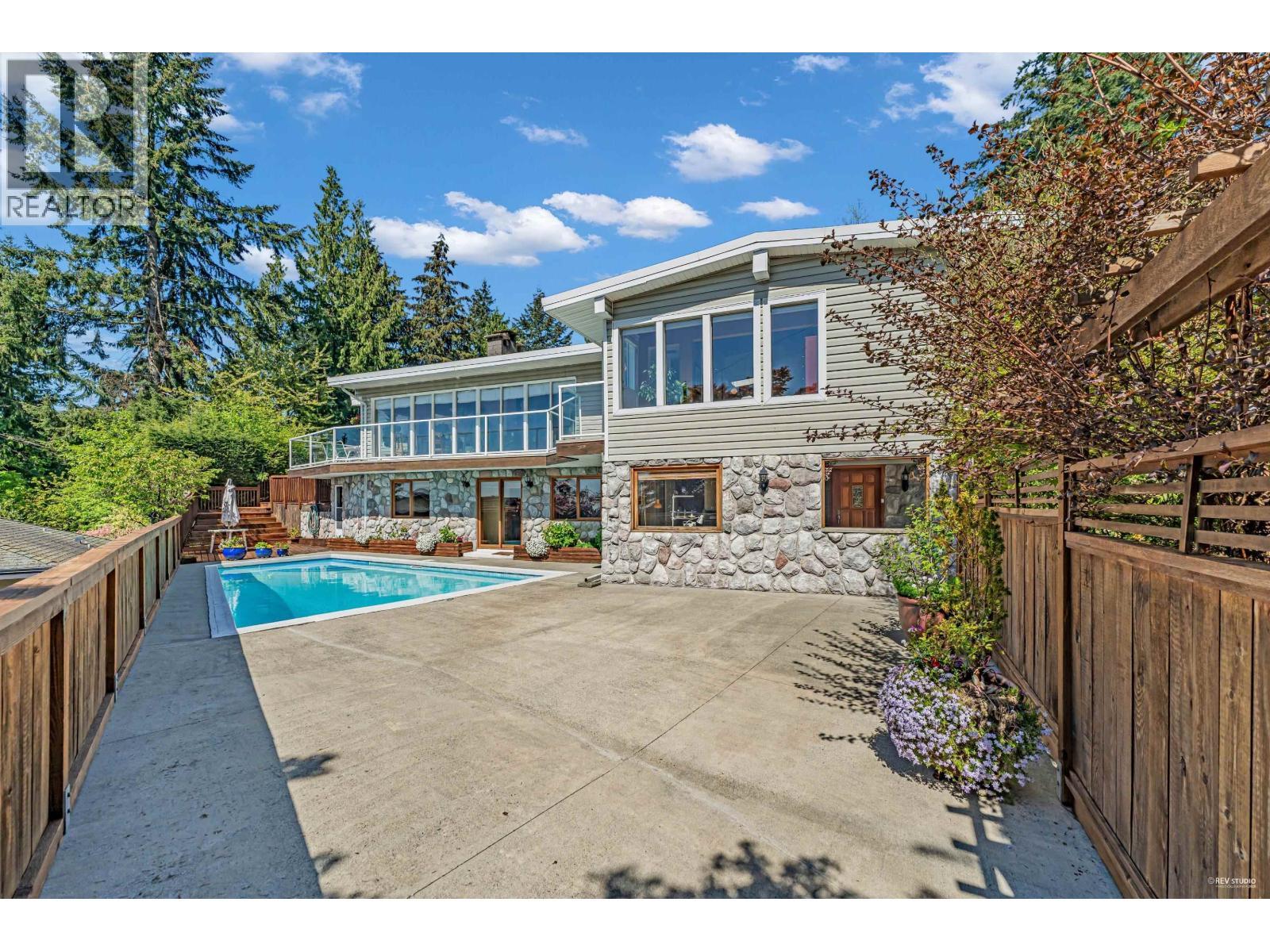 4323 VALENCIA AVENUE