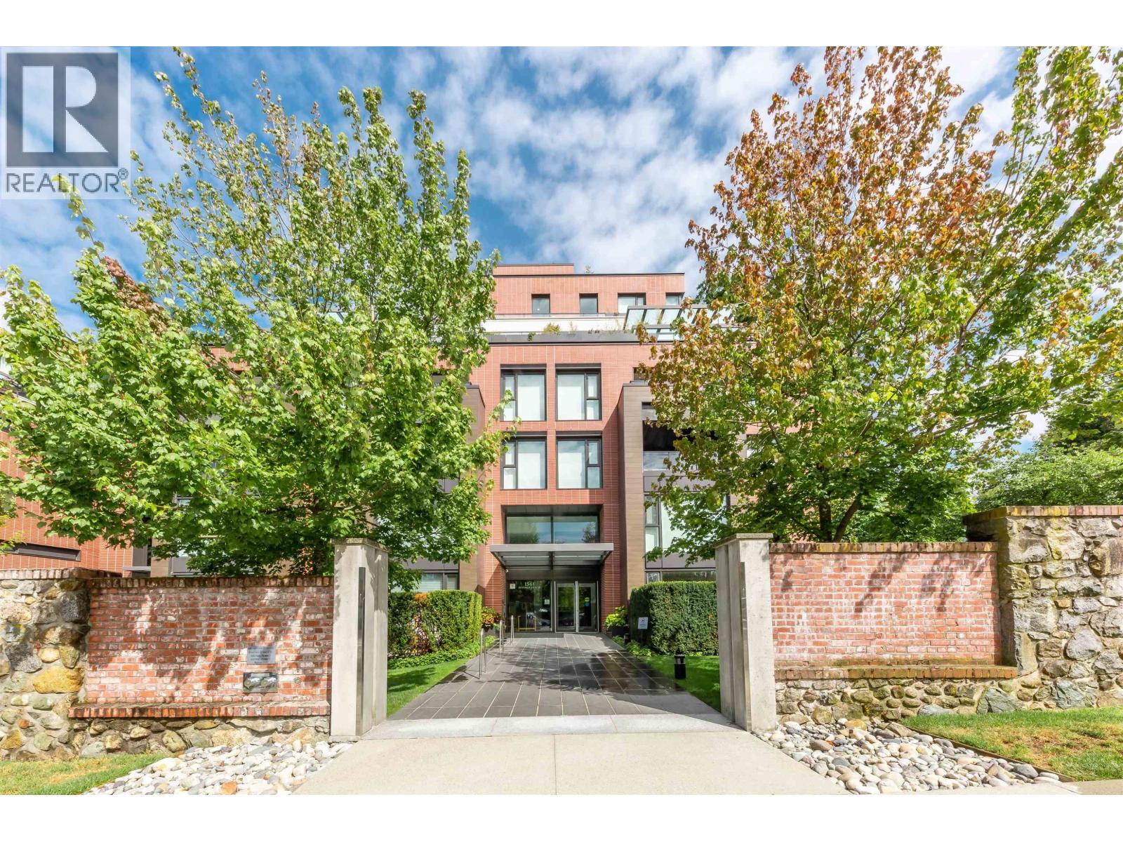 201 1561 W 57TH AVENUE