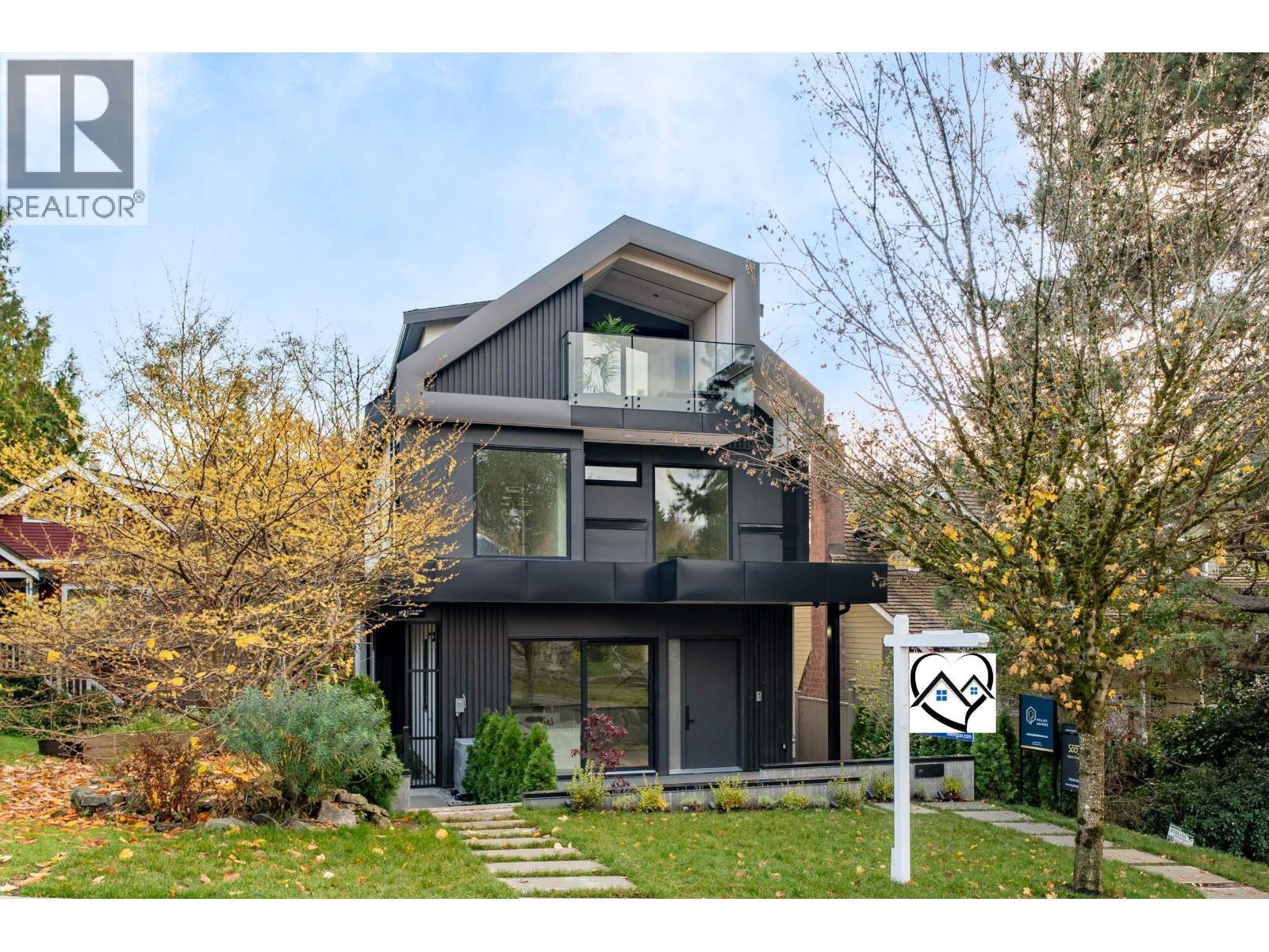 2 4018 W 21ST AVENUE