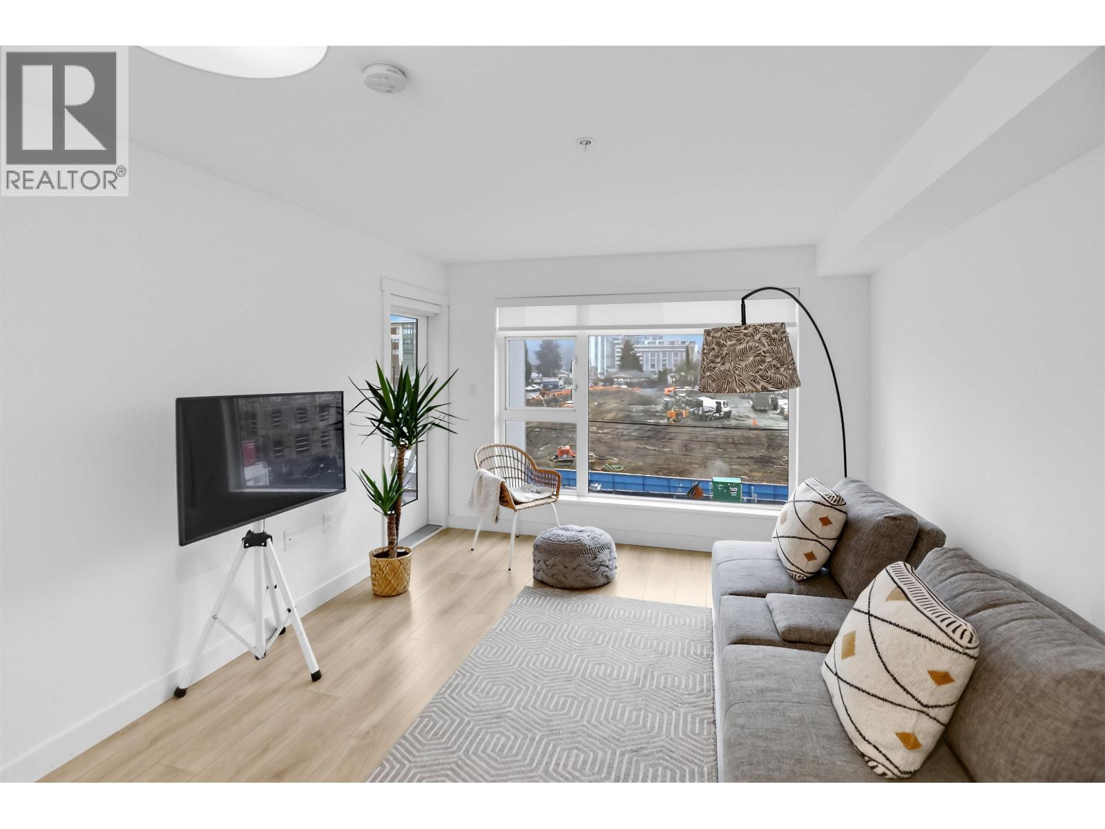 309 1519 CROWN STREET