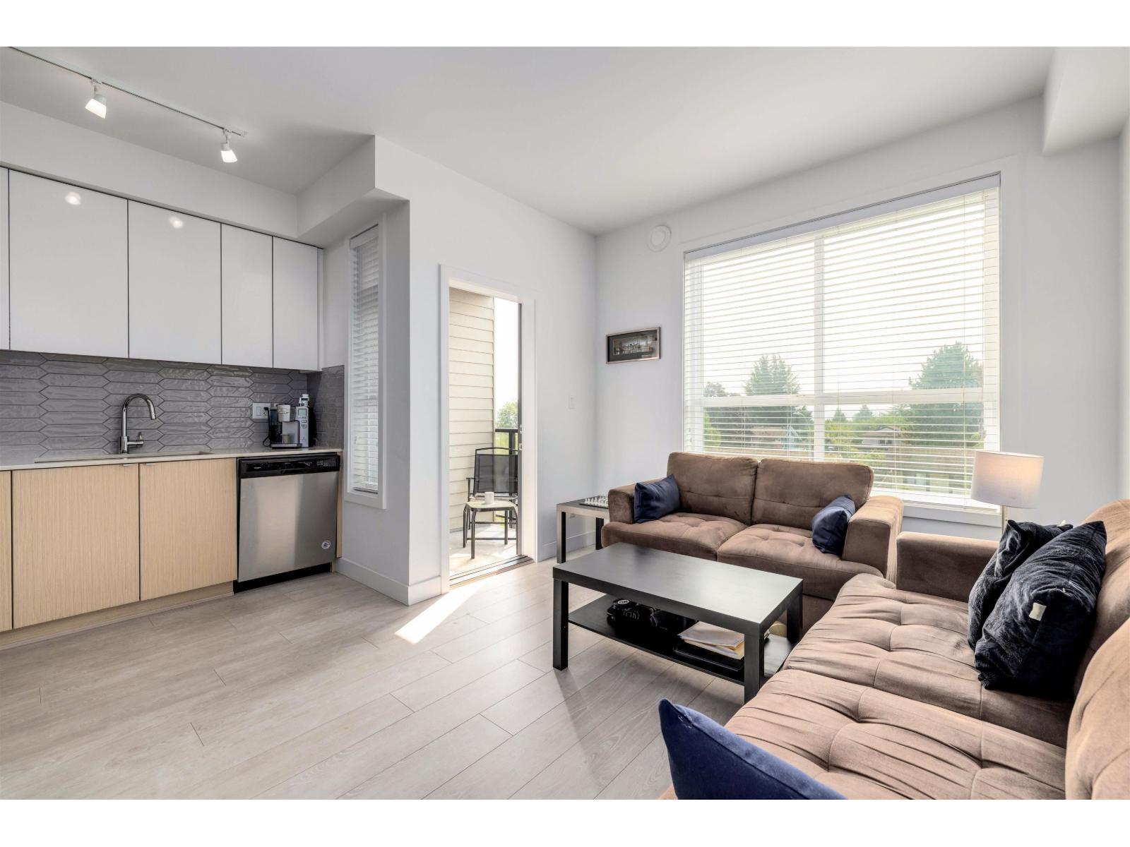 303 19567 64TH AVENUE