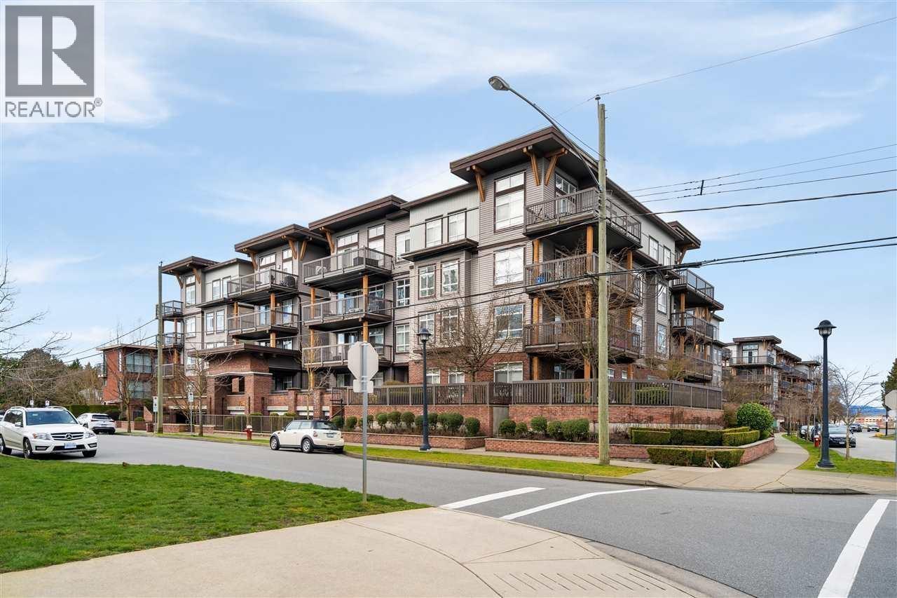 201 - 9233 FERNDALE ROAD