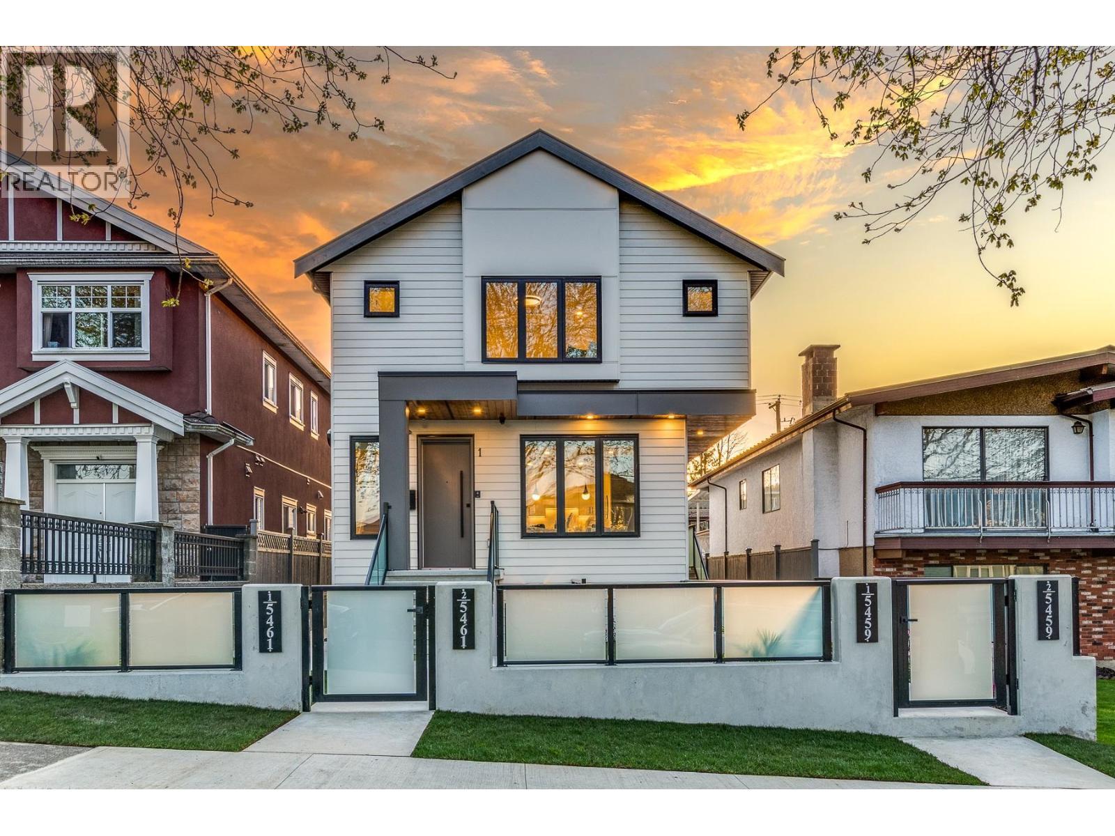 1 5461 RHODES STREET