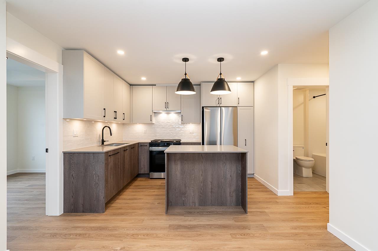 516 27218 ALDERGROVE TOWN CENTER DRIVE