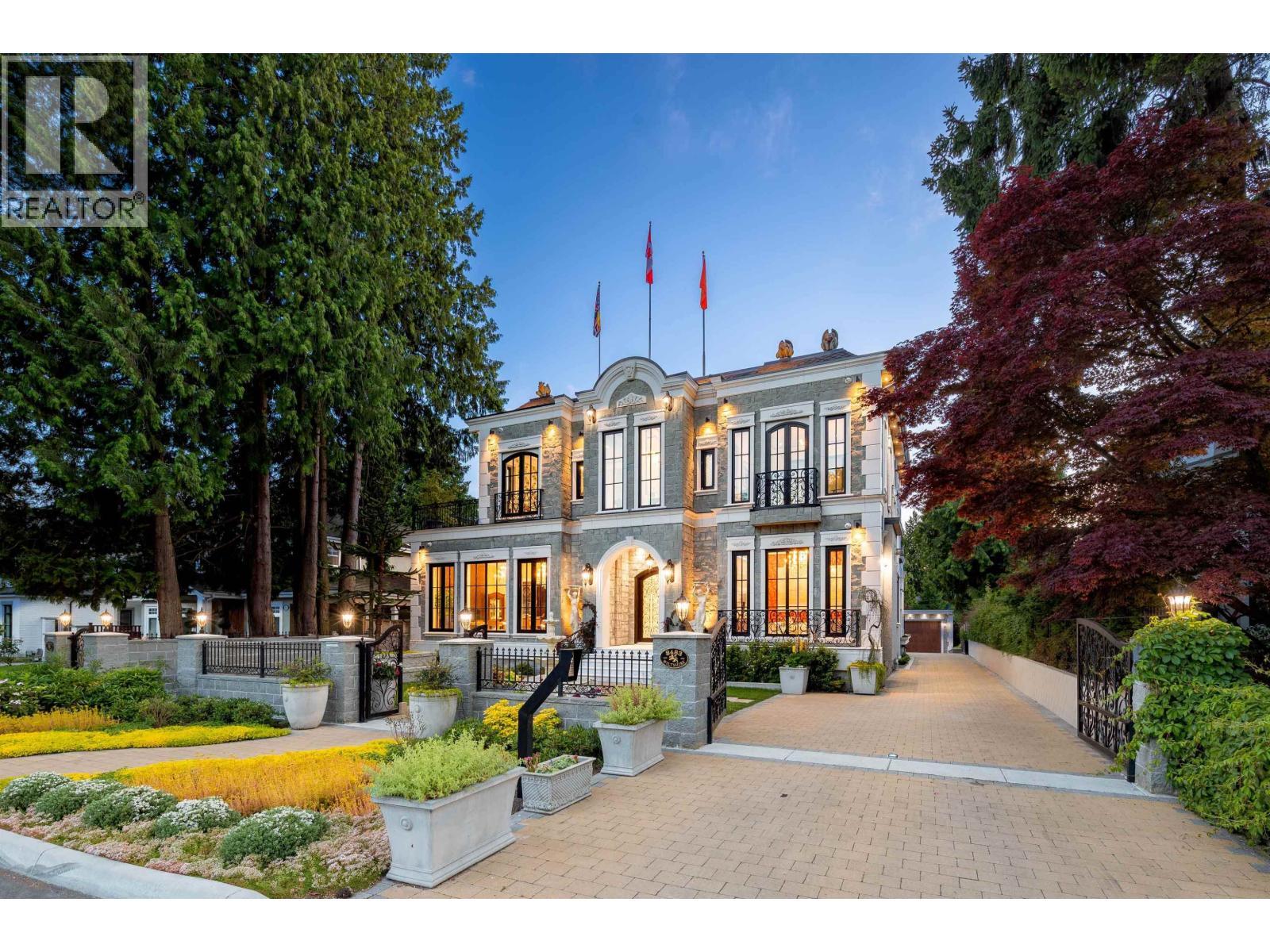 8483 WILTSHIRE STREET