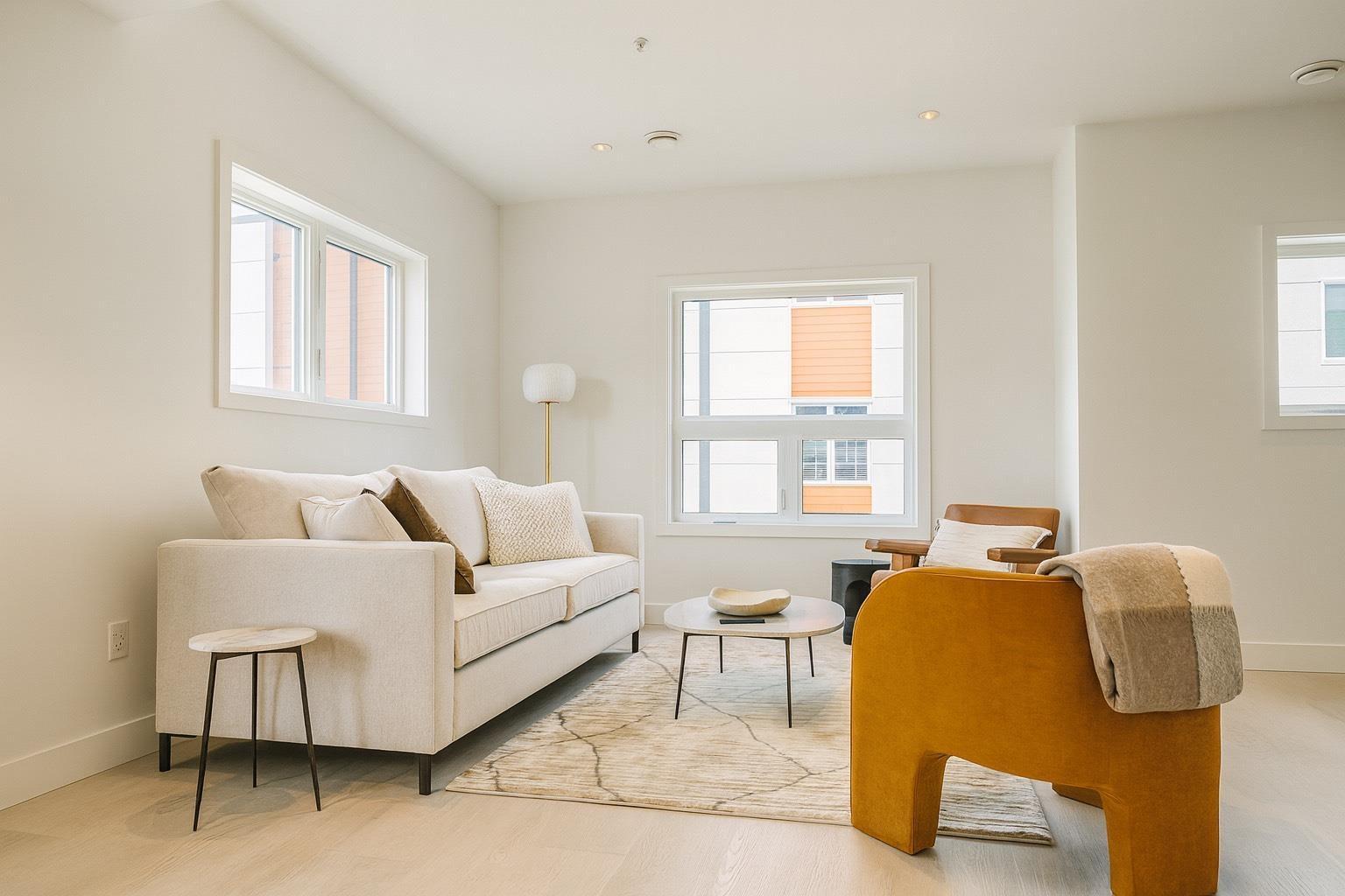 60 7381 PRESTON BOULEVARD