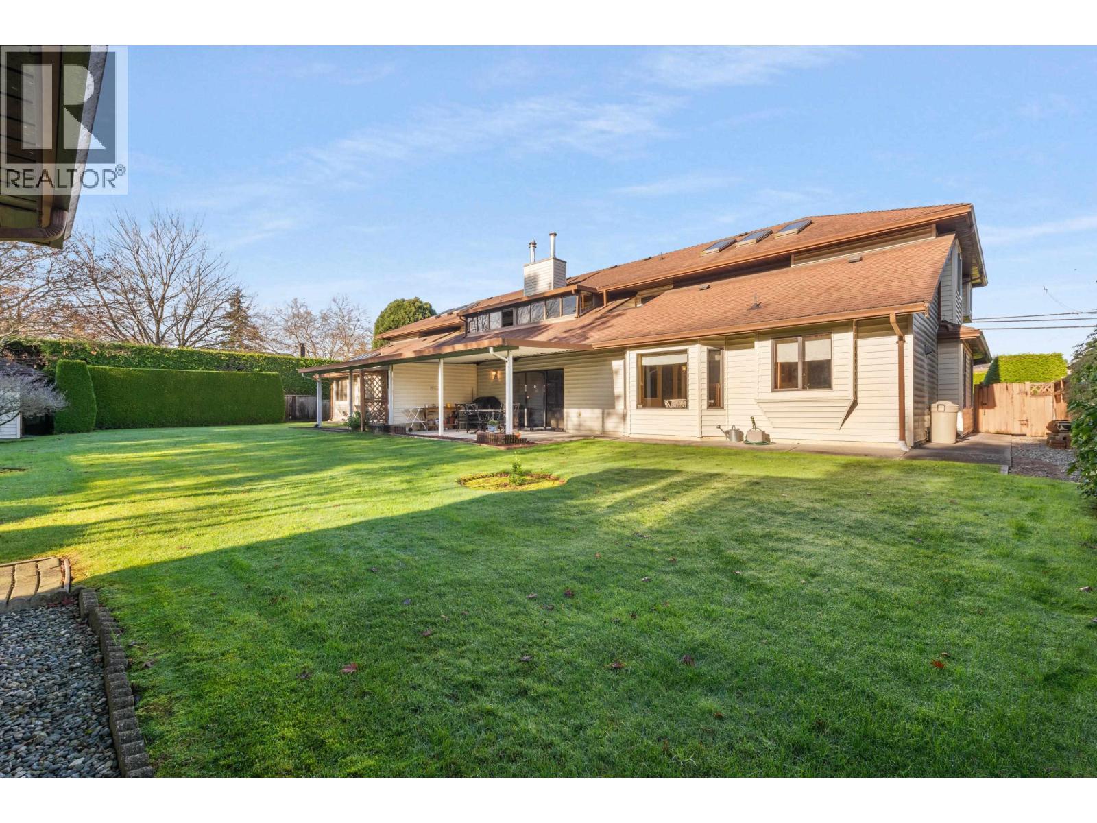 4366 STEVESTON HIGHWAY