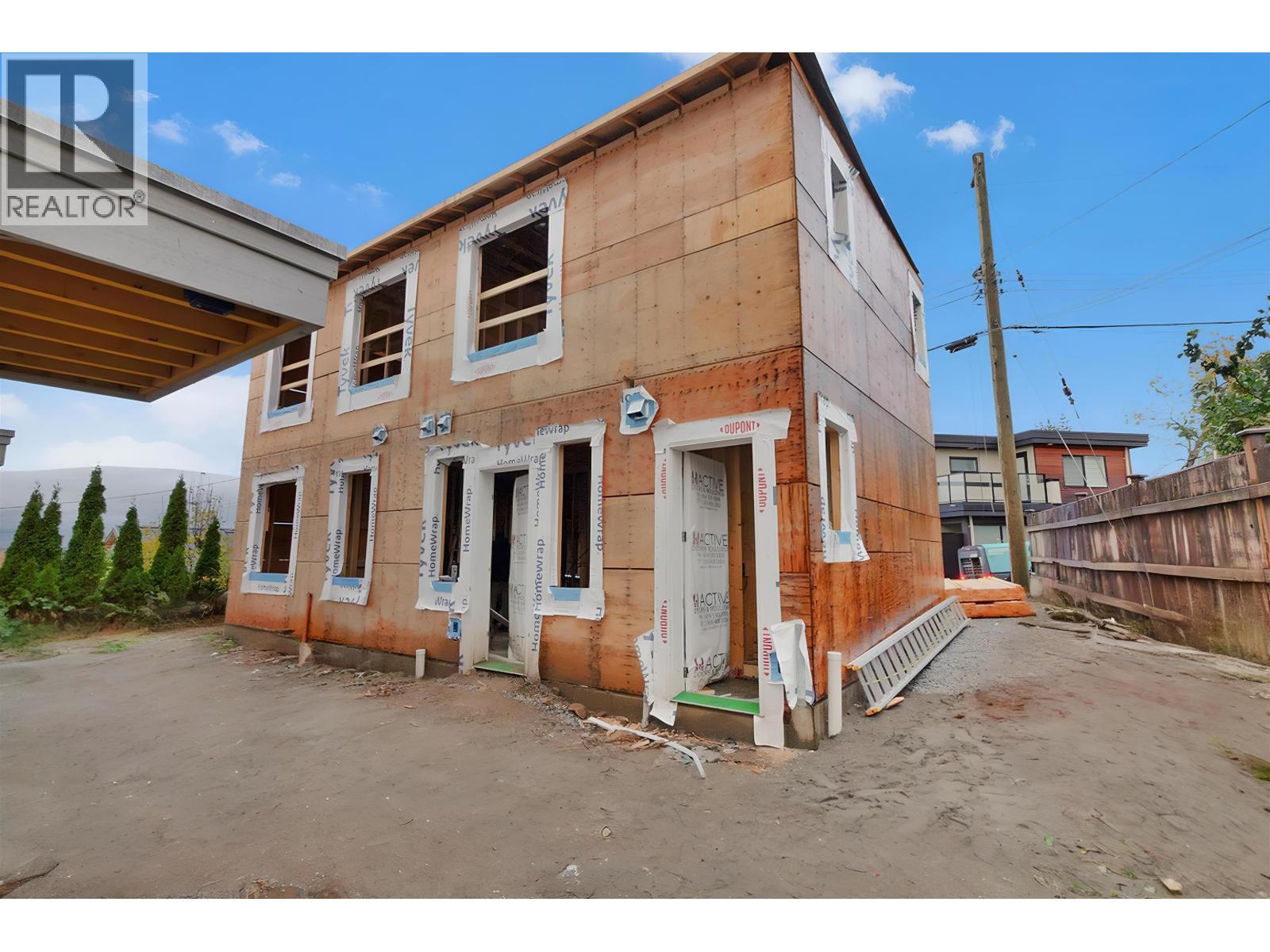 6 - 3581 HAIDA DRIVE