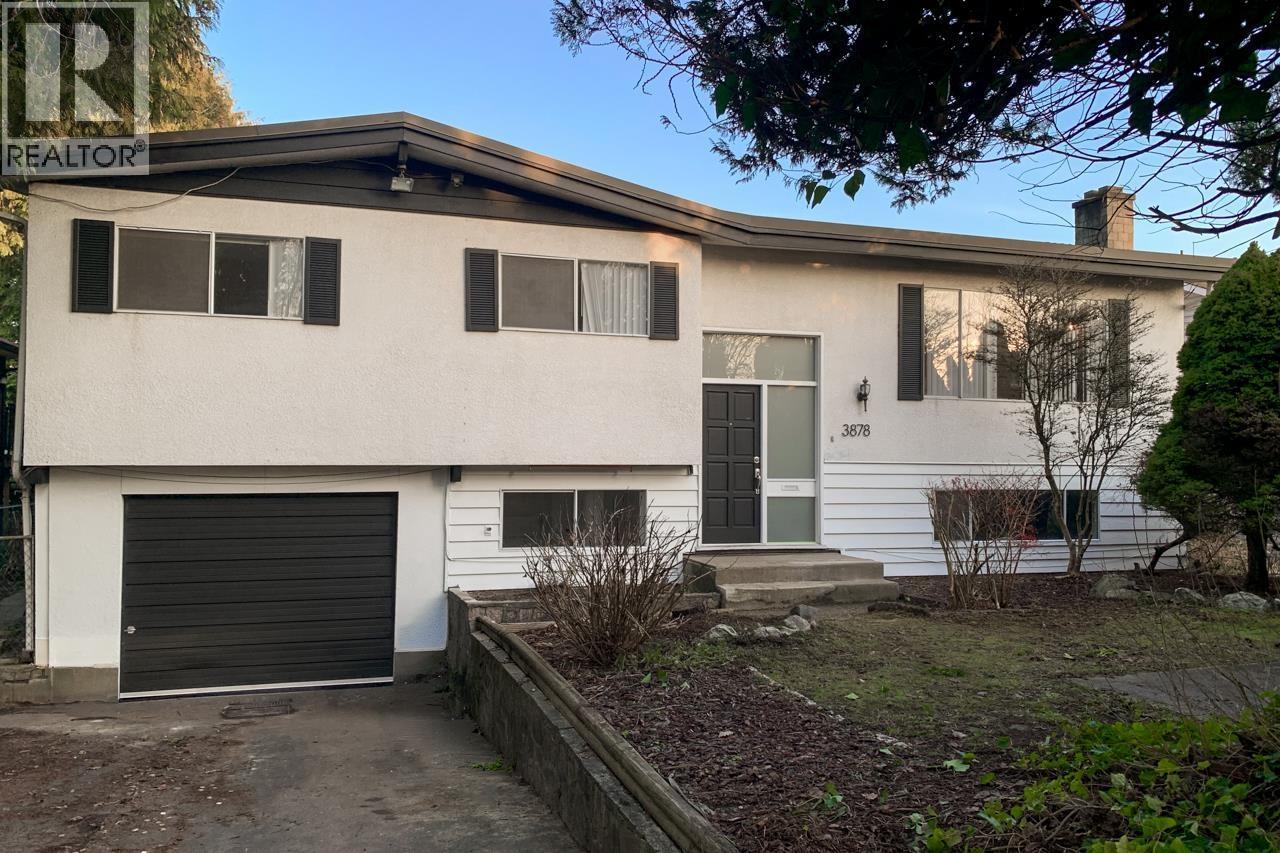 3878 ROYAL OAK AVENUE