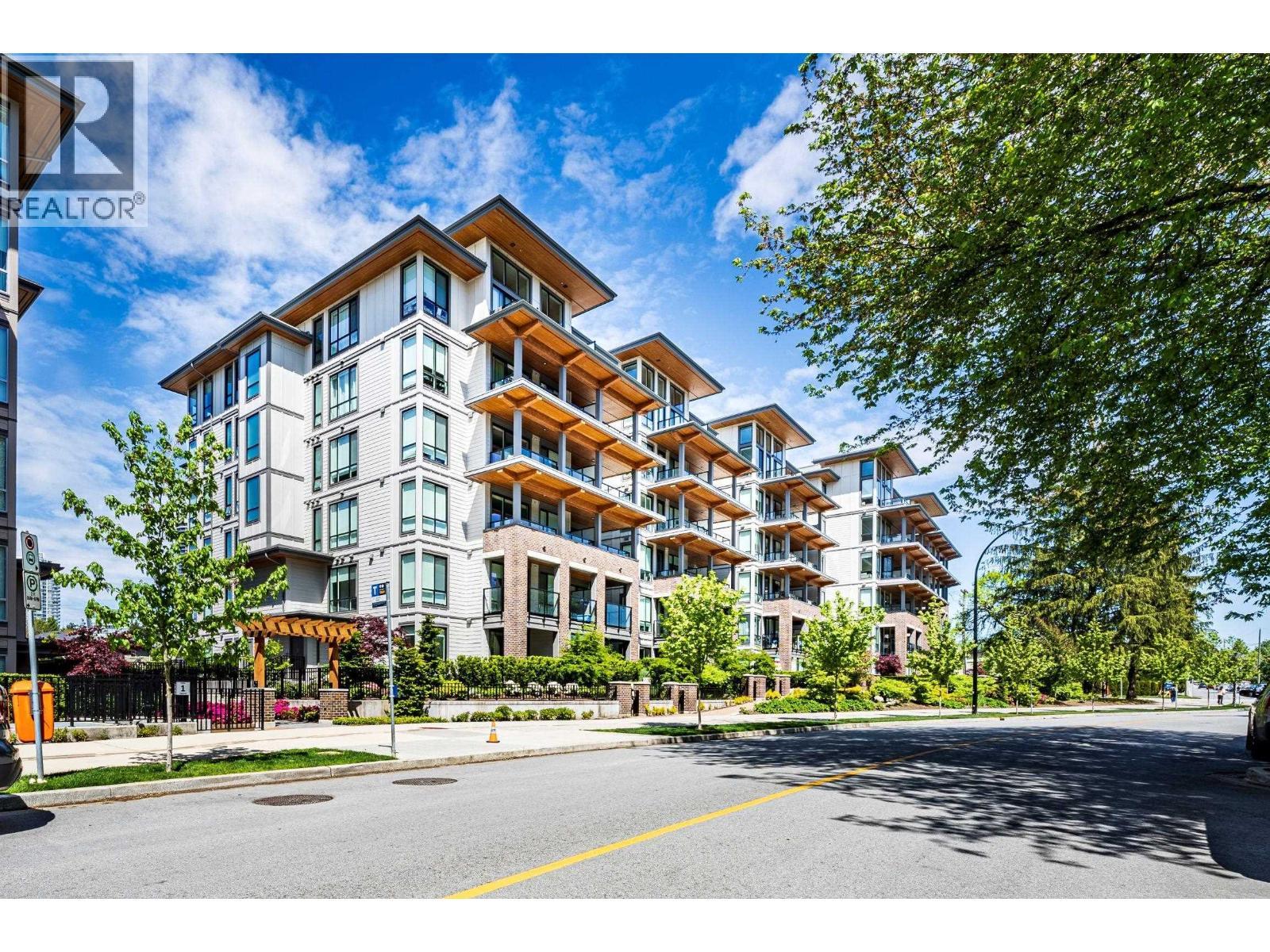 406 - 7599 15TH STREET