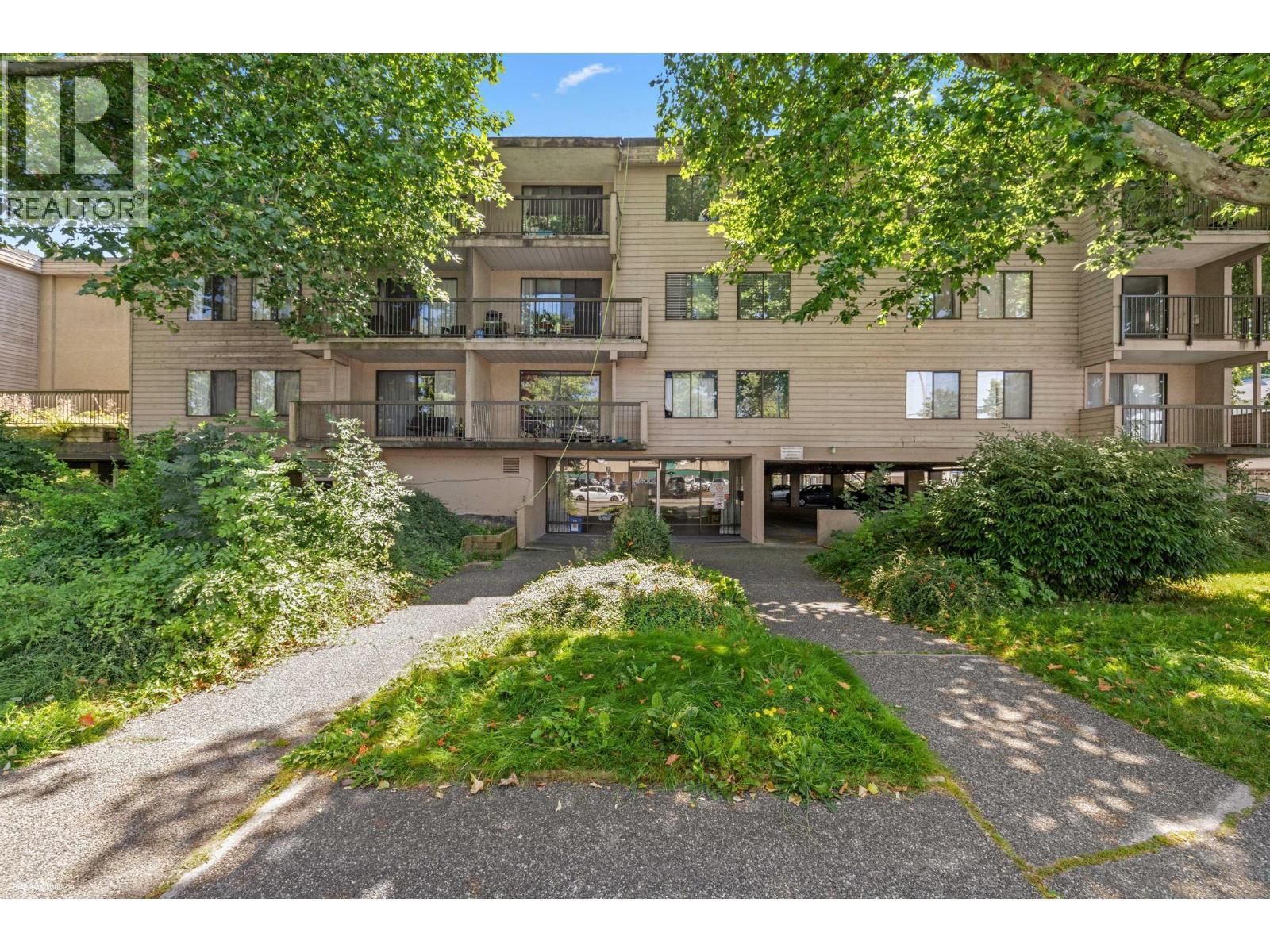 211 8400 LANSDOWNE ROAD