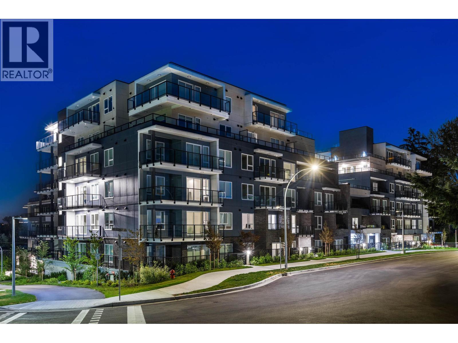 221 2002 ST. GEORGE STREET