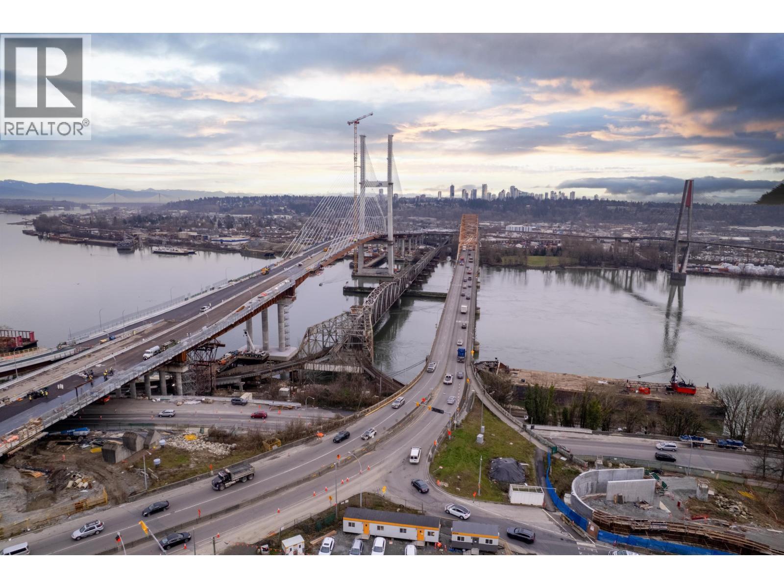 1002 47 AGNES STREET