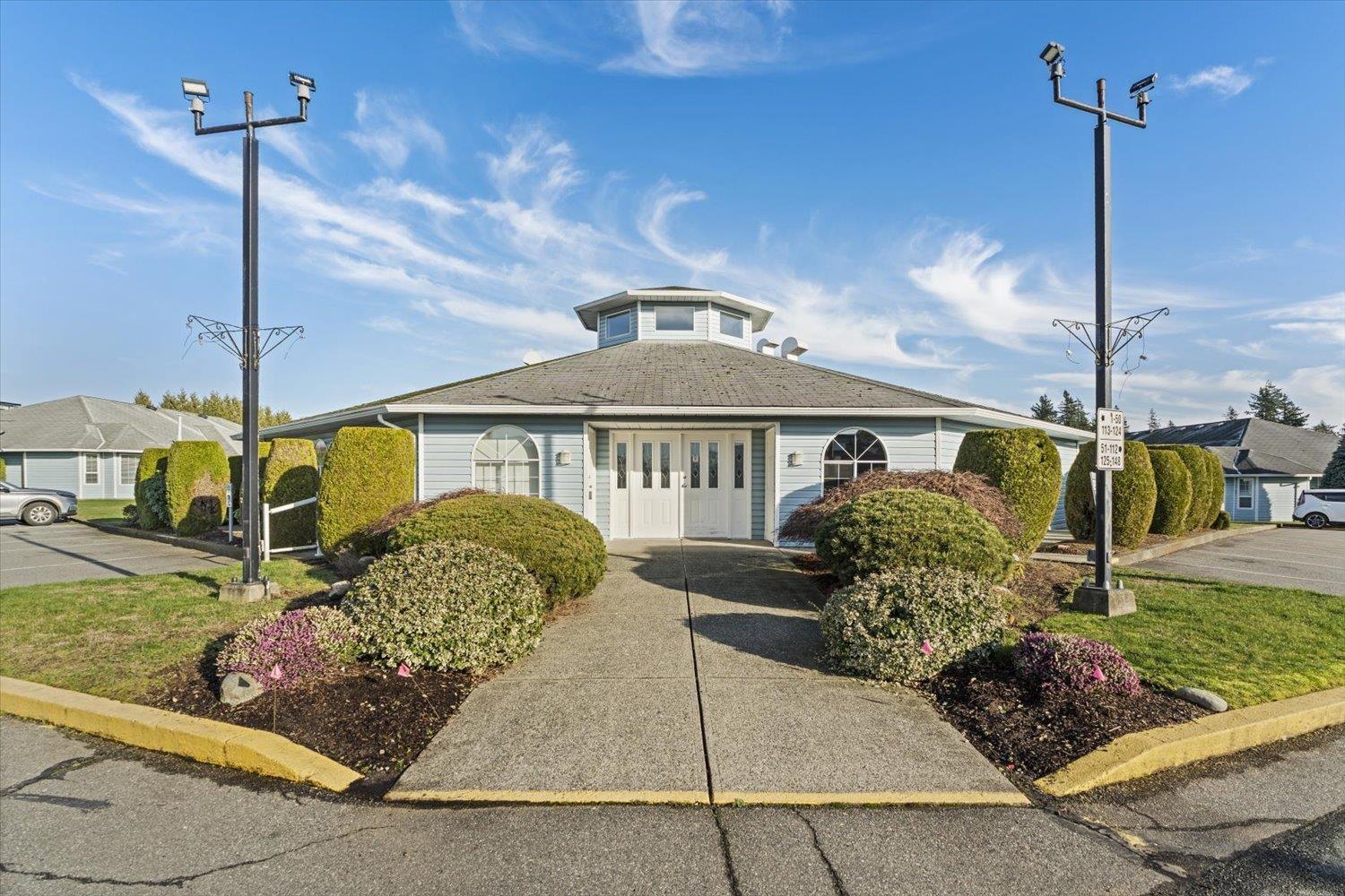 4 1450 MCCALLUM ROAD