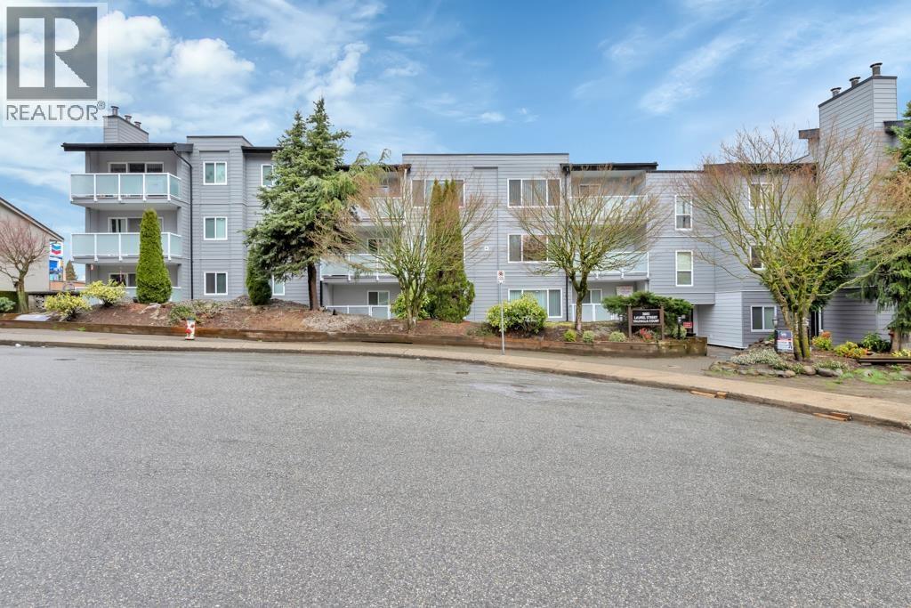 109 3883 LAUREL STREET