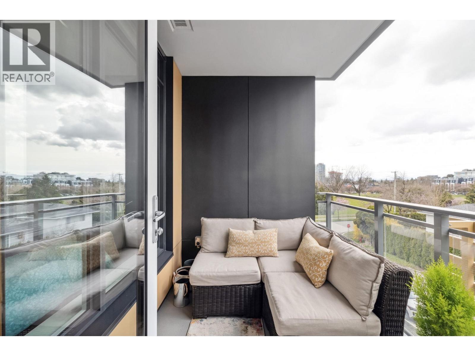 405 389 W 59TH AVENUE